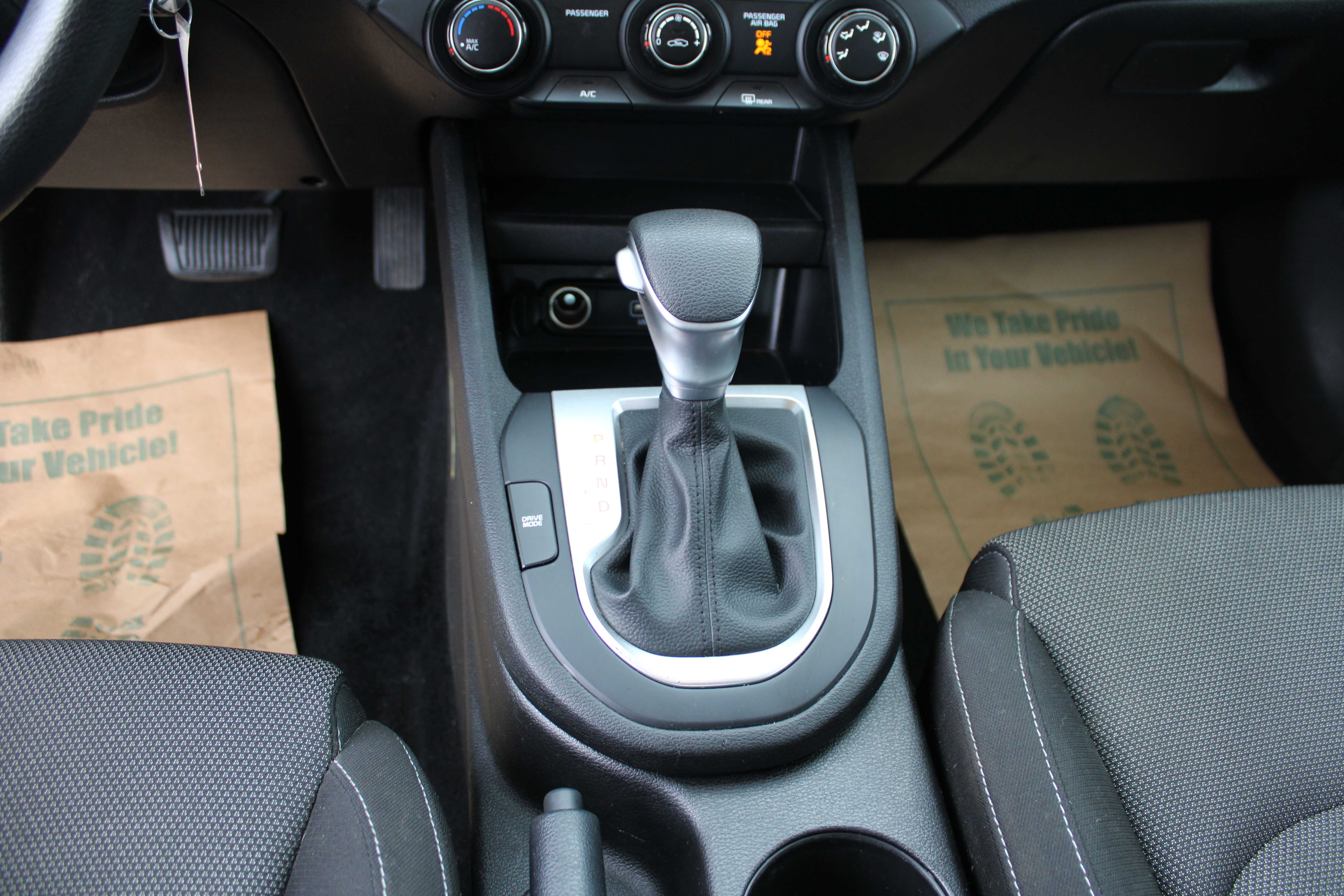 ORANGE, 2024 KIA FORTE Thumnail Image 12