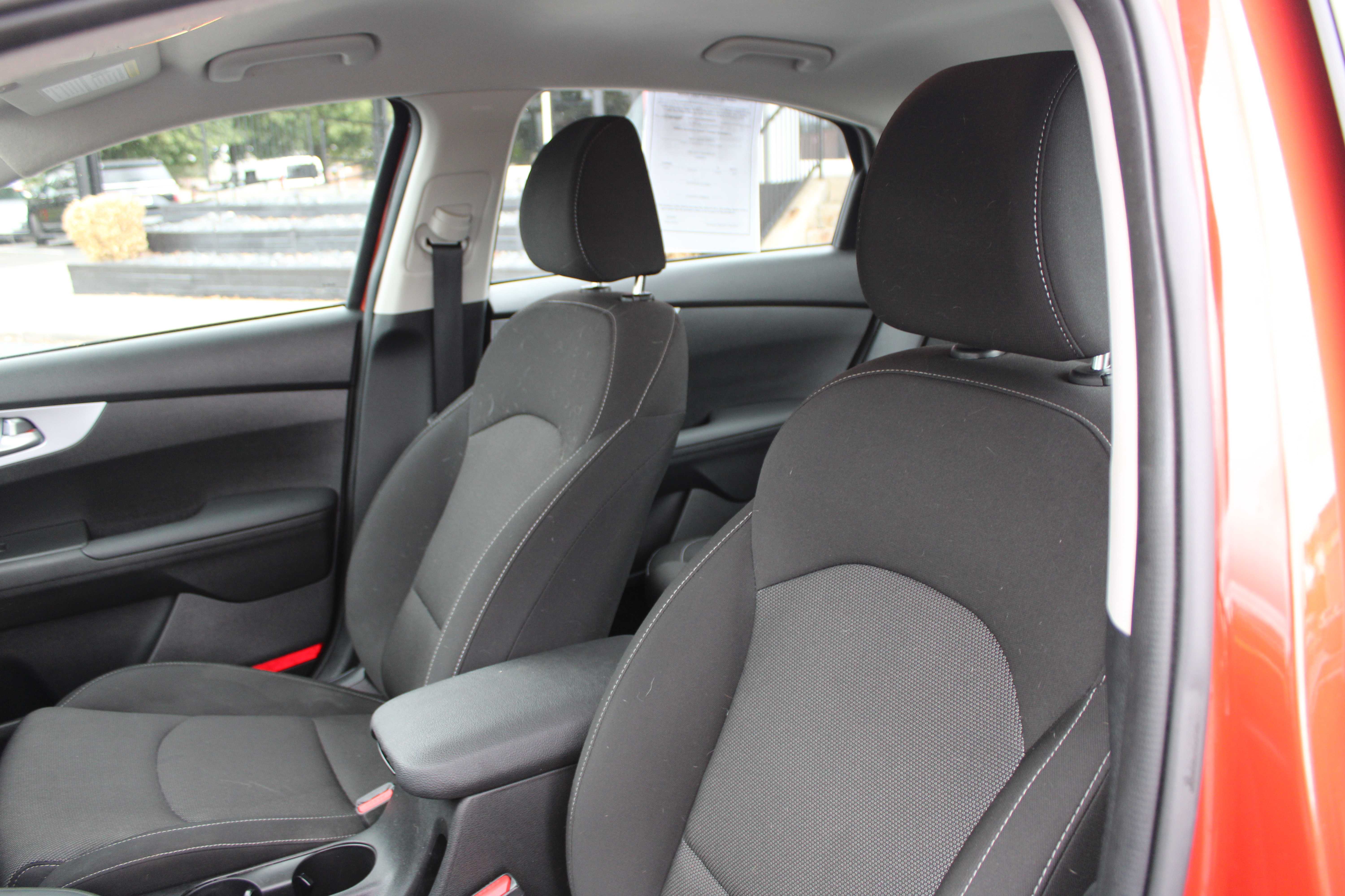 ORANGE, 2024 KIA FORTE Thumnail Image 15