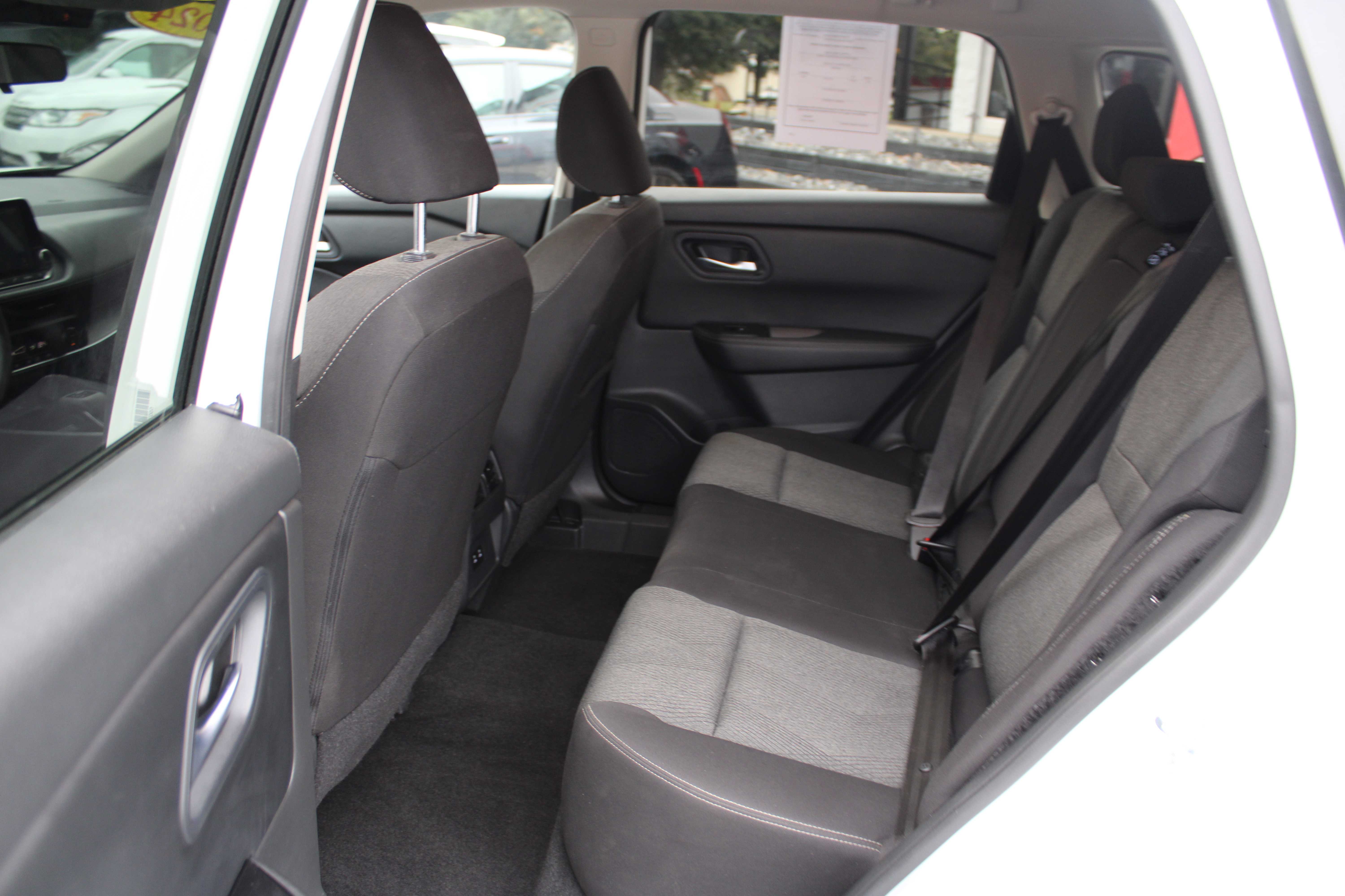 WHITE, 2024 NISSAN ROGUE Thumnail Image 14
