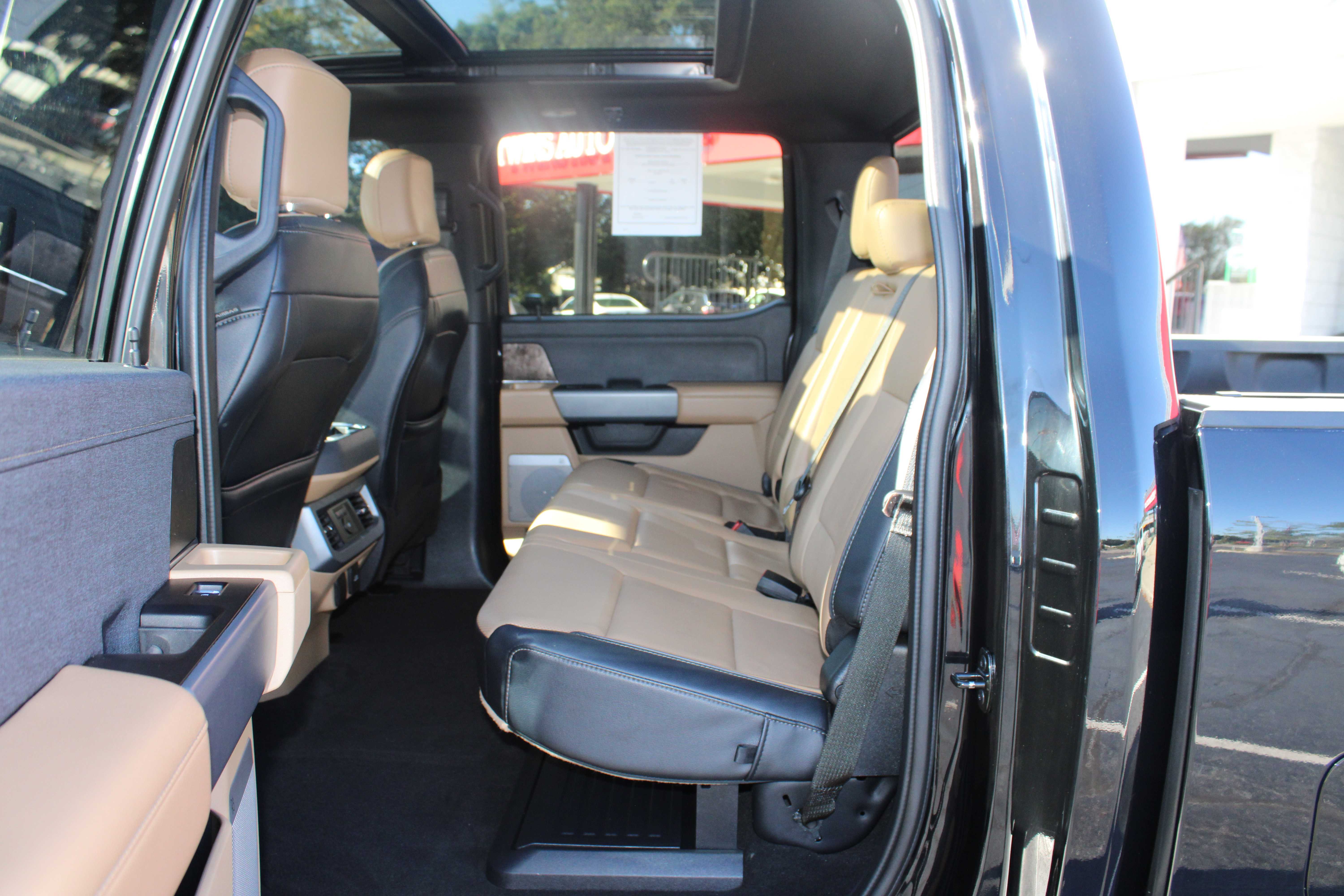 BLACK, 2023 FORD F250 SUPER DUTY CREW CAB Thumnail Image 30