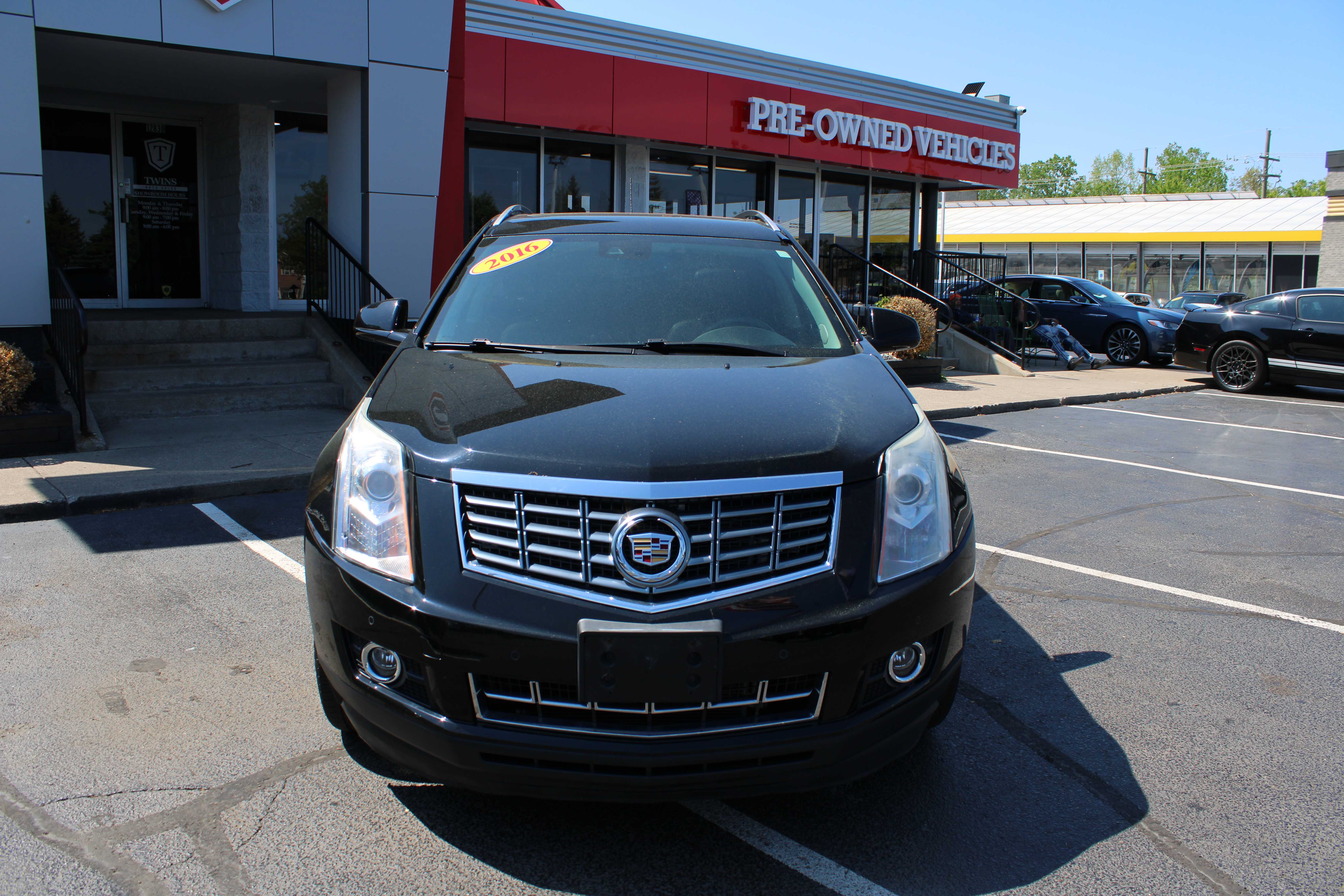 BLACK, 2016 CADILLAC SRX Thumnail Image 3