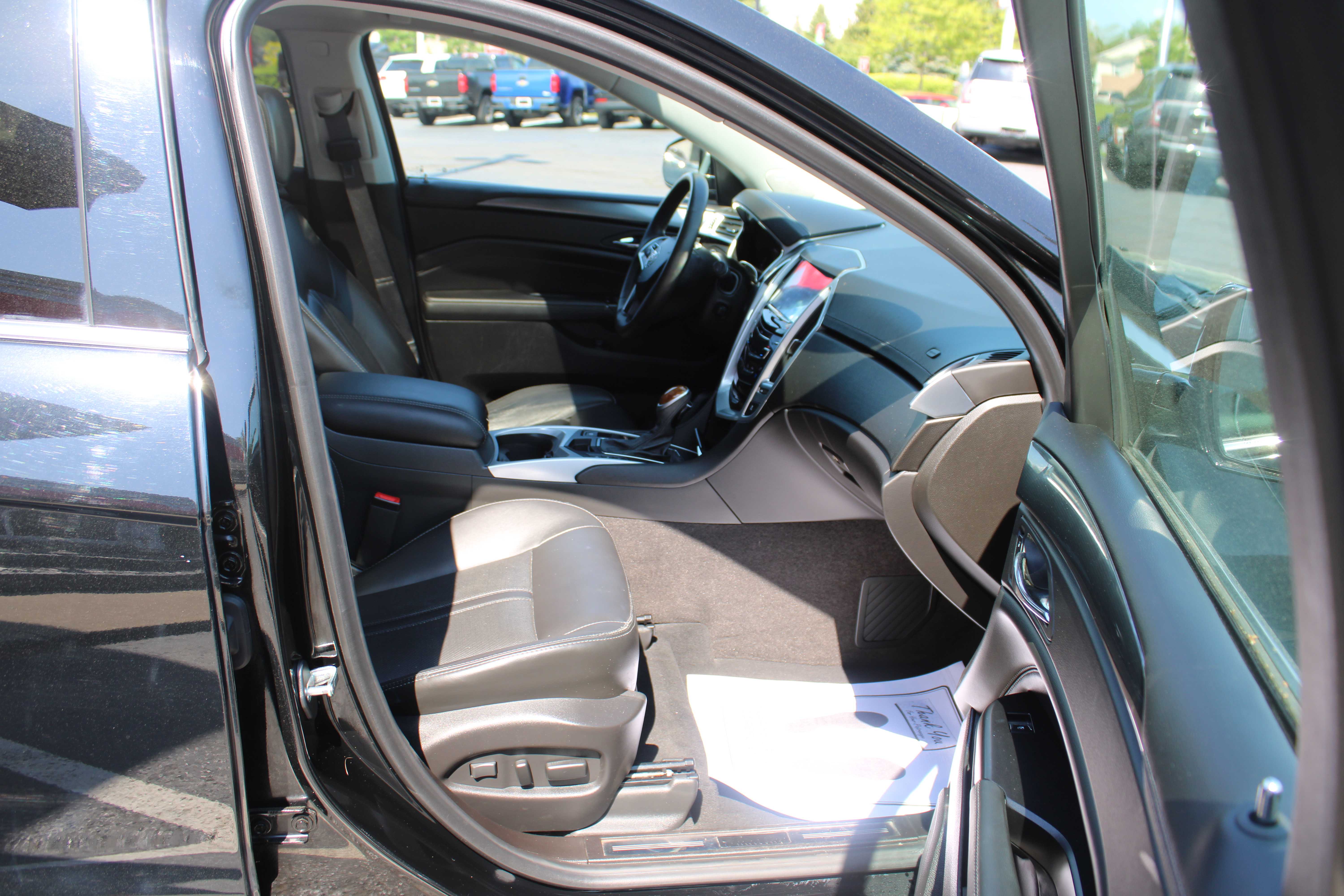 BLACK, 2016 CADILLAC SRX Thumnail Image 24