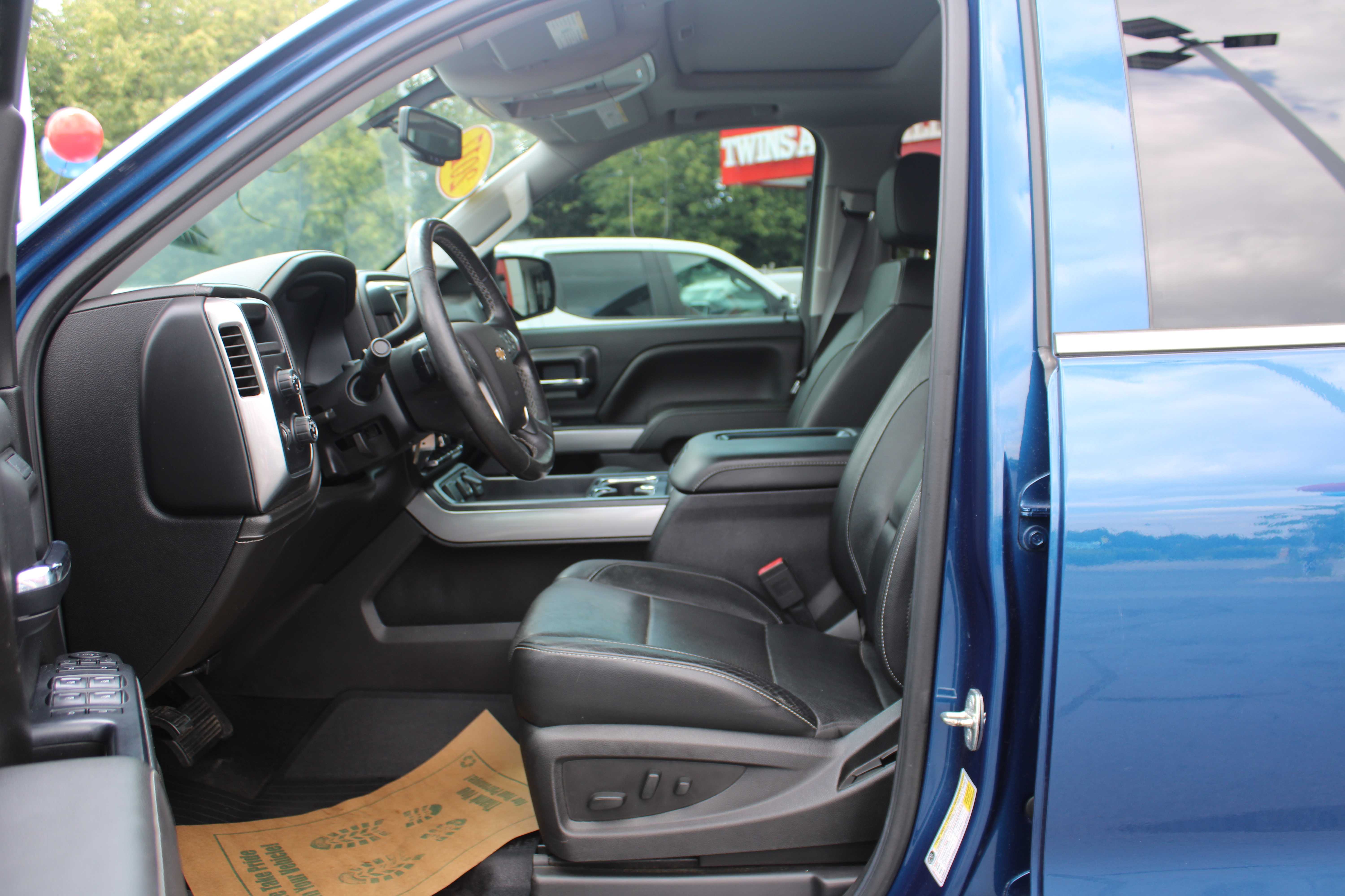 BLUE, 2017 CHEVROLET SILVERADO 1500 CREW CAB Thumnail Image 10