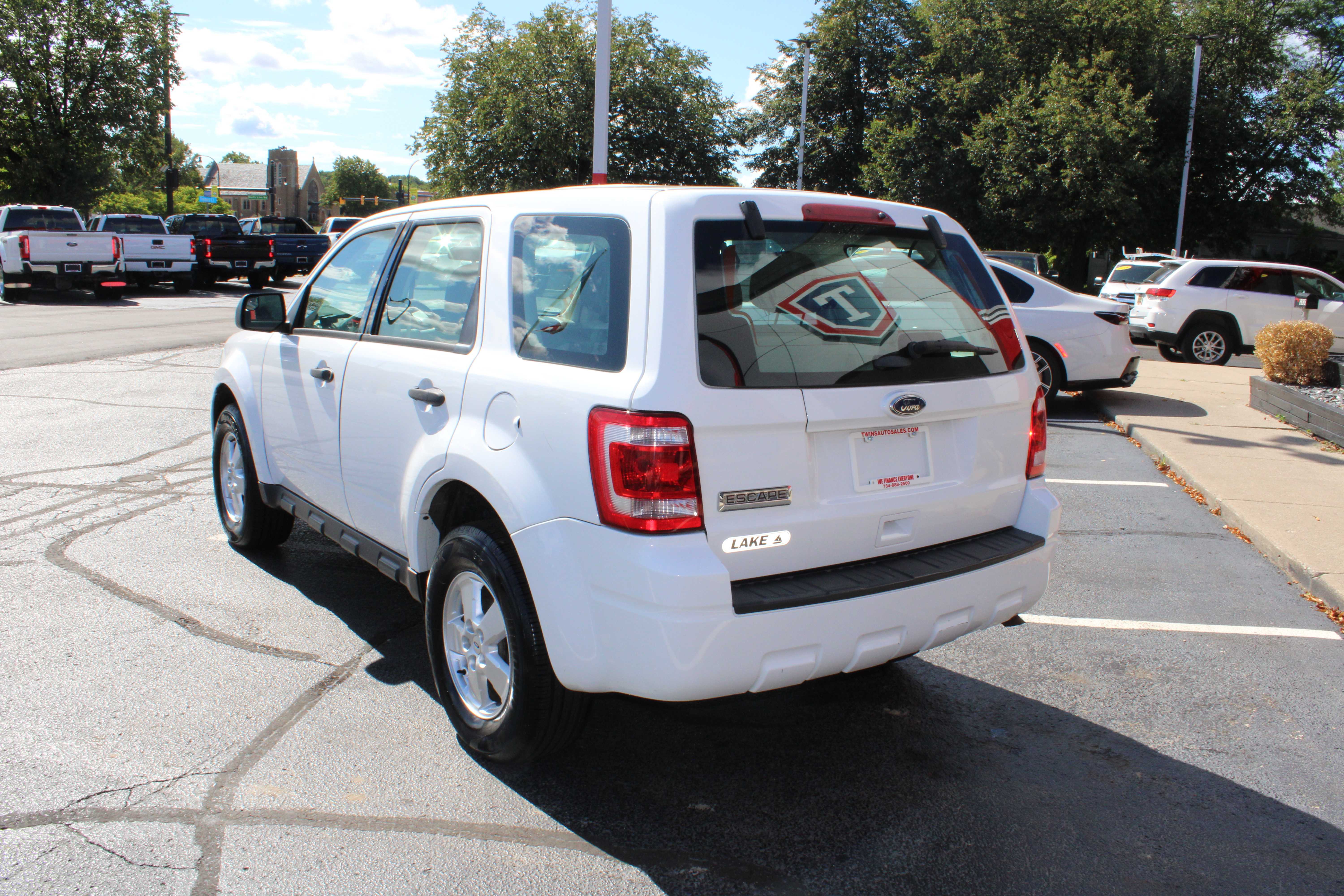 WHITE, 2012 FORD ESCAPE Thumnail Image 8