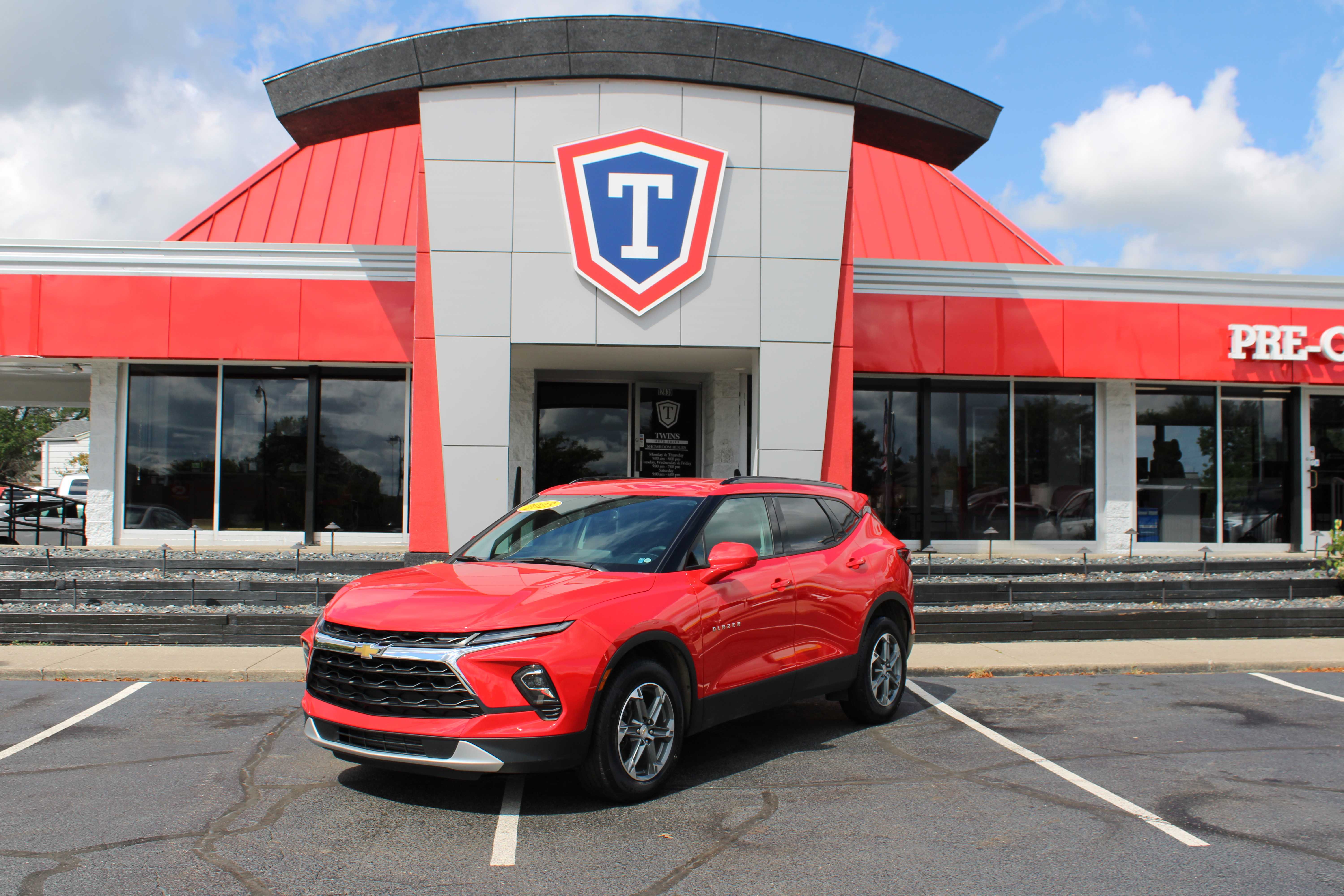 RED, 2023 CHEVROLET BLAZER Image 