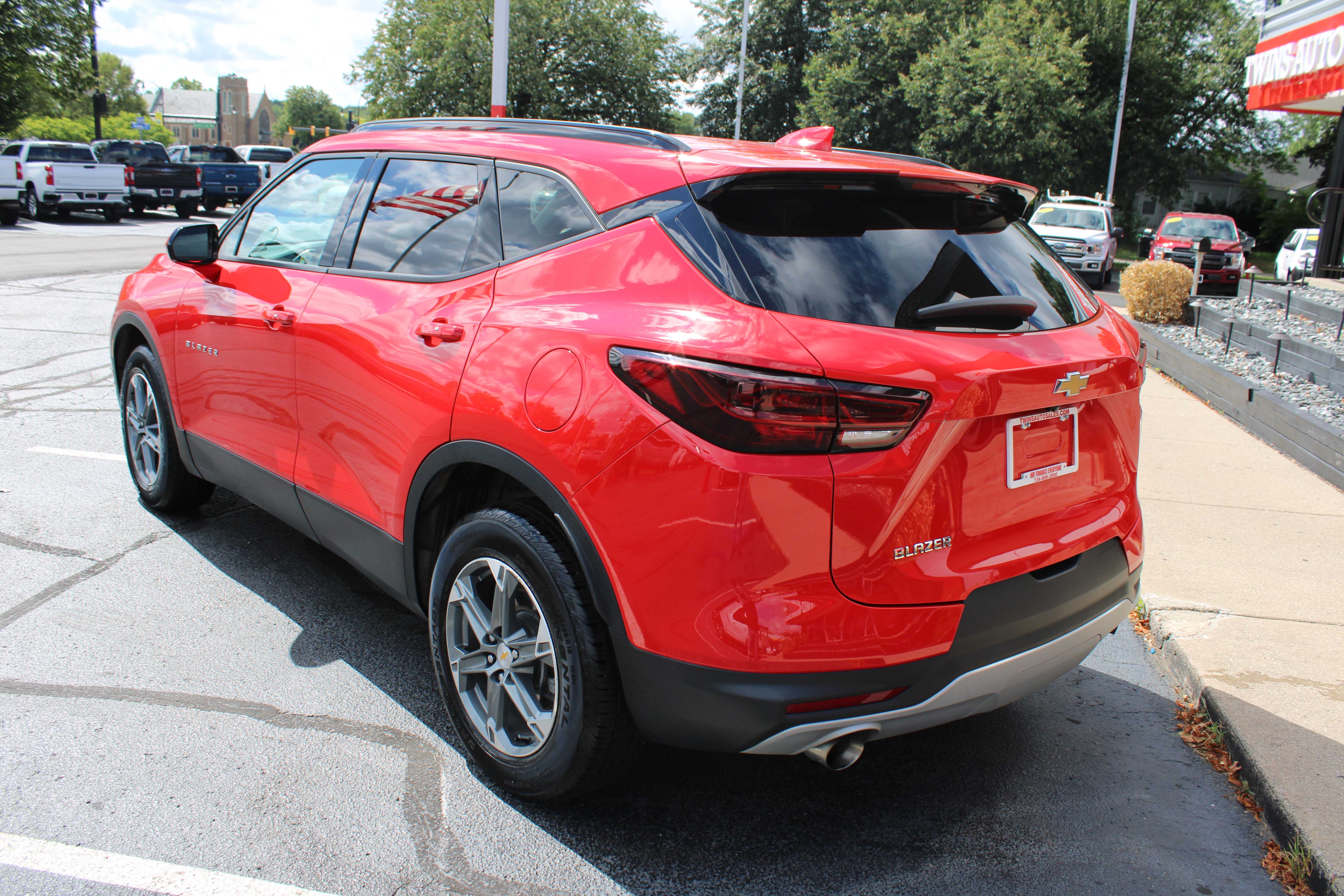 RED, 2023 CHEVROLET BLAZER Thumnail Image 8