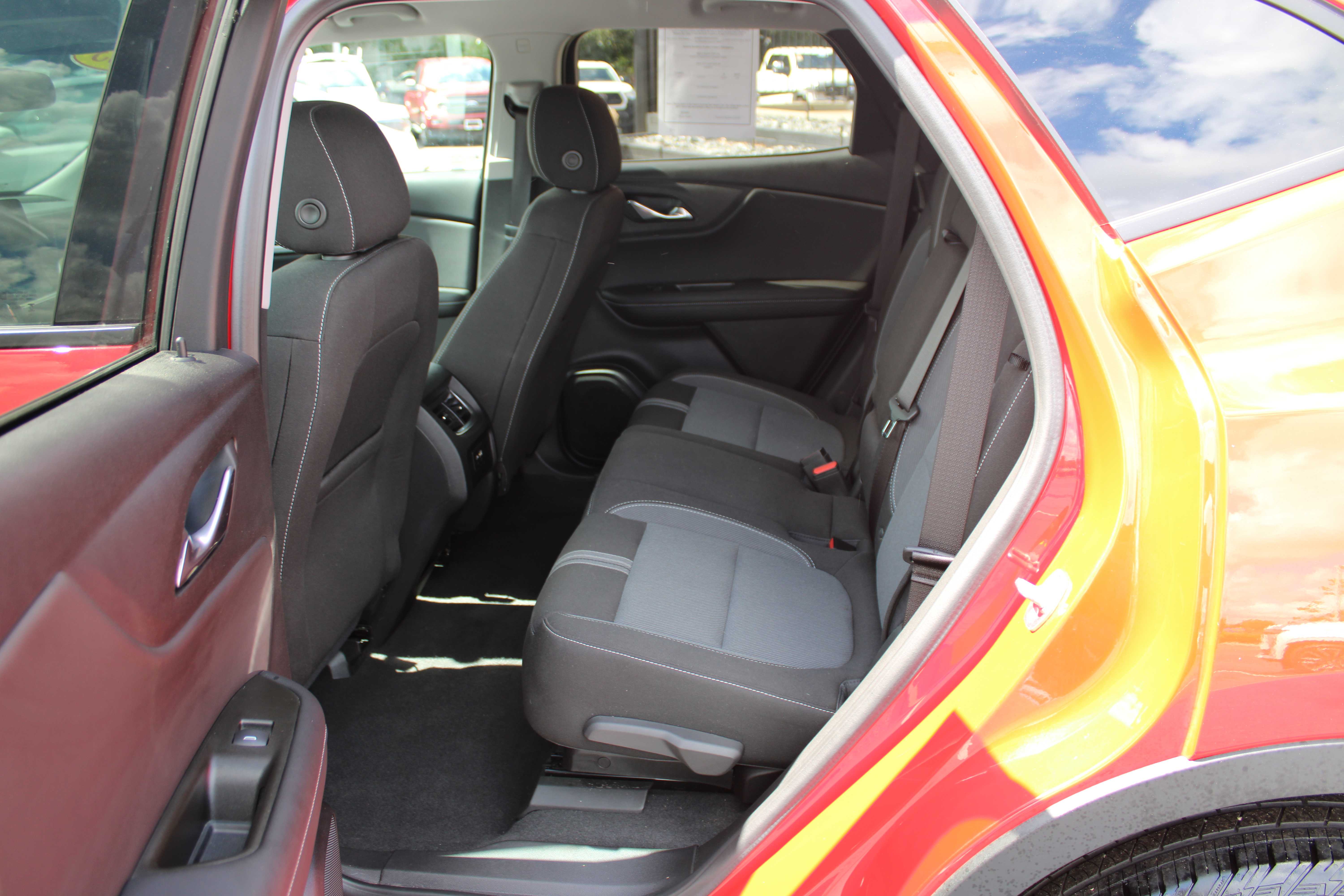 RED, 2023 CHEVROLET BLAZER Thumnail Image 21