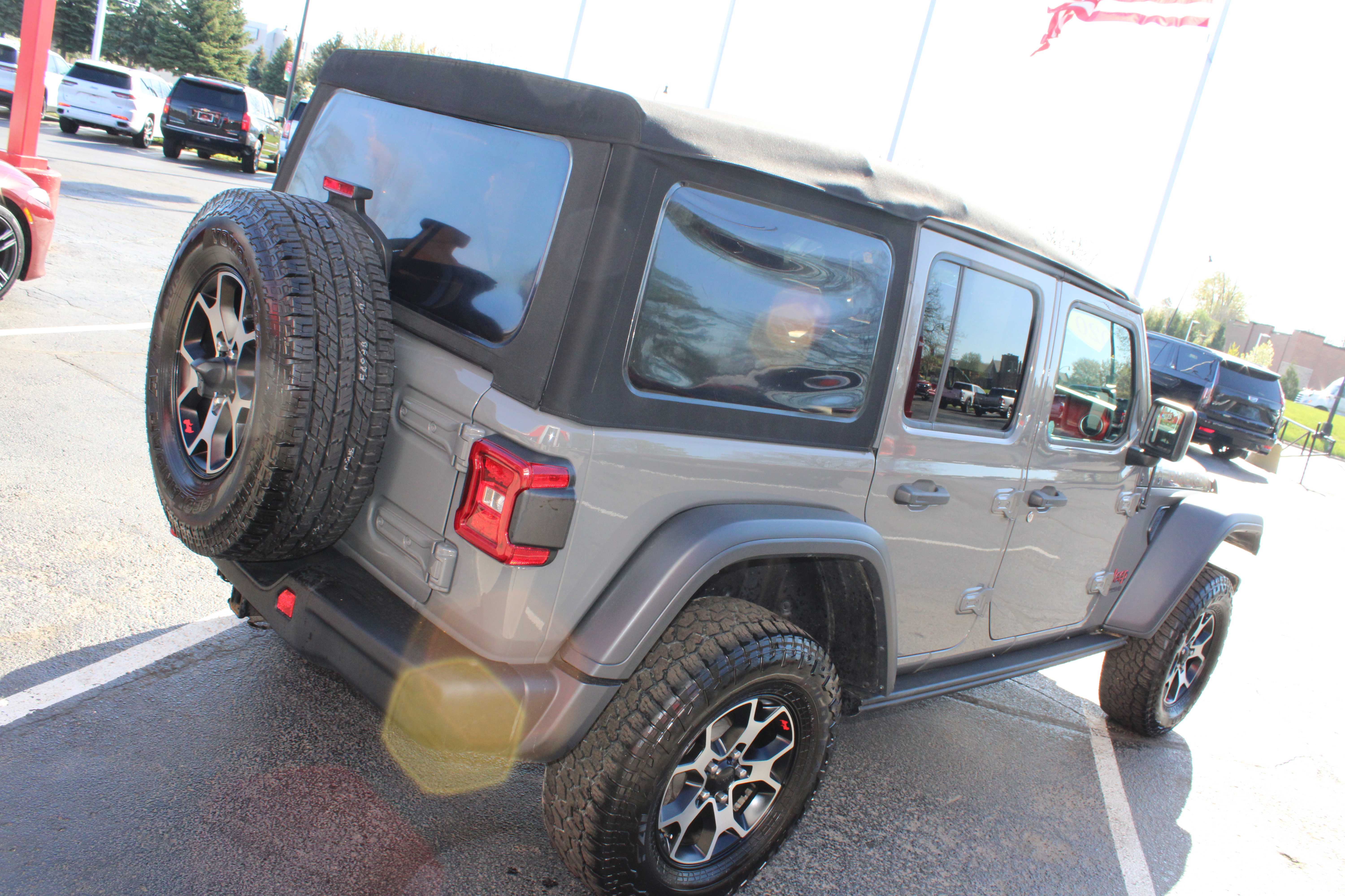 GREY, 2020 JEEP WRANGLER UNLIMITED Thumnail Image 4