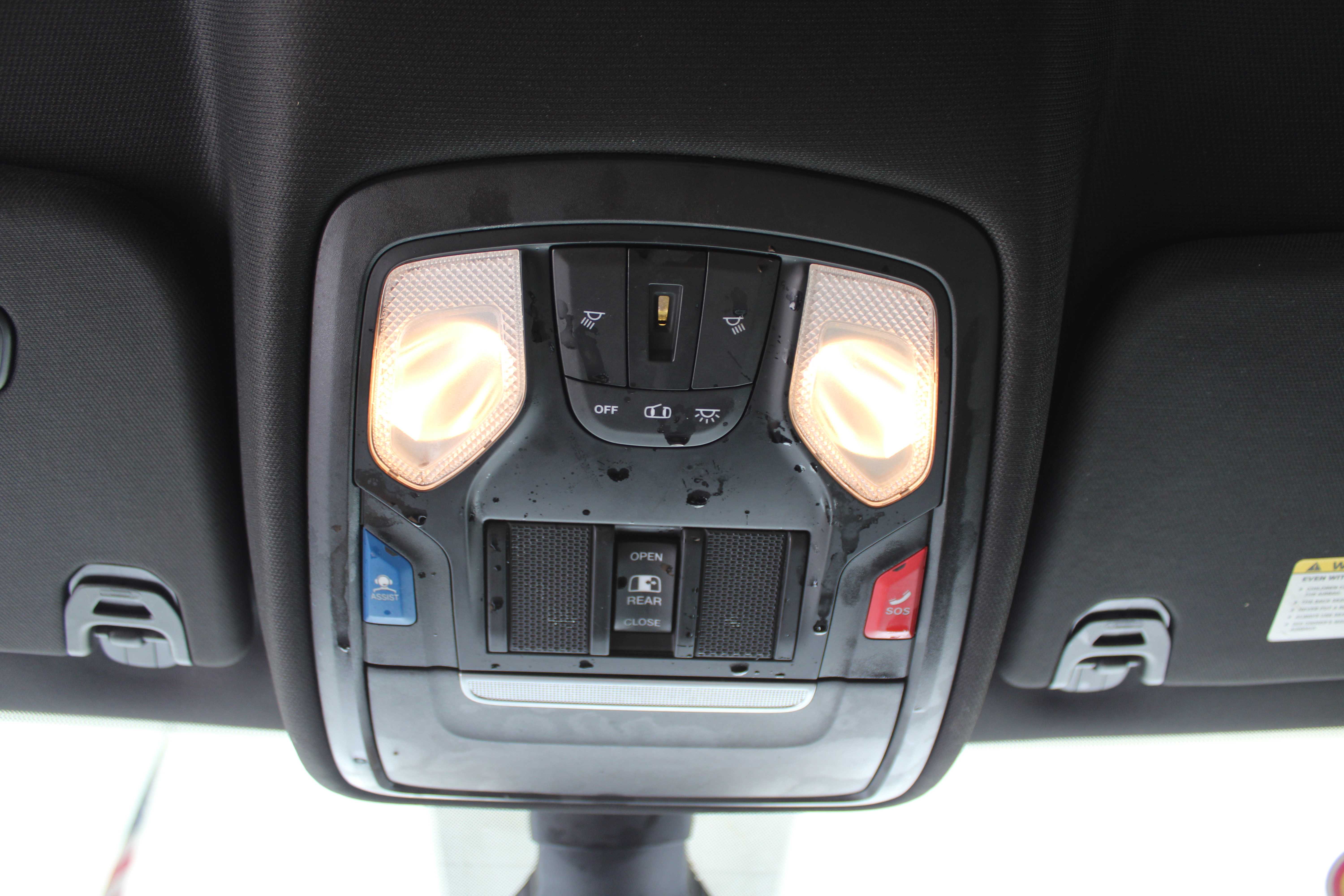 GREY, 2019 RAM 1500 CREW CAB Thumnail Image 20
