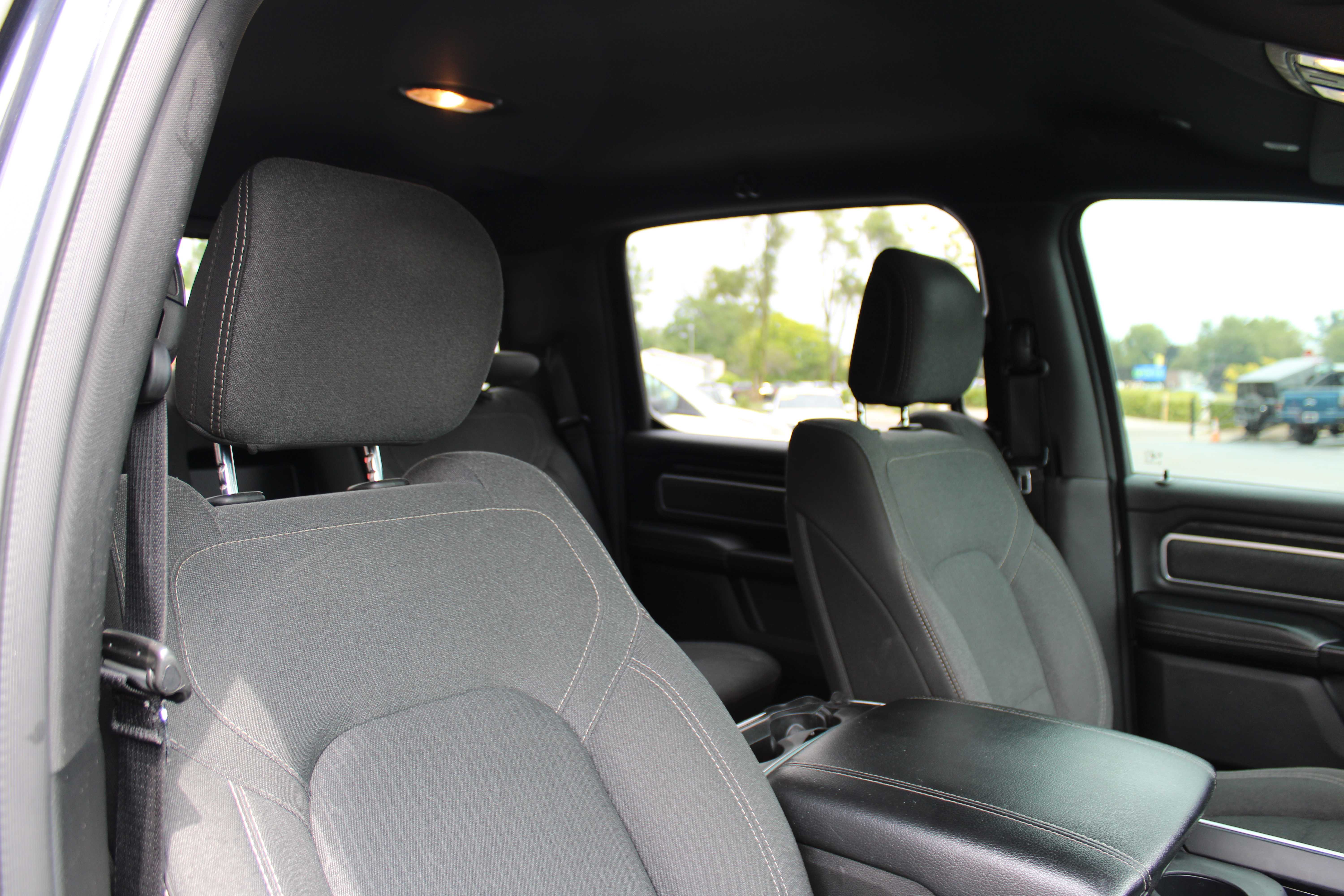 GREY, 2019 RAM 1500 CREW CAB Thumnail Image 27