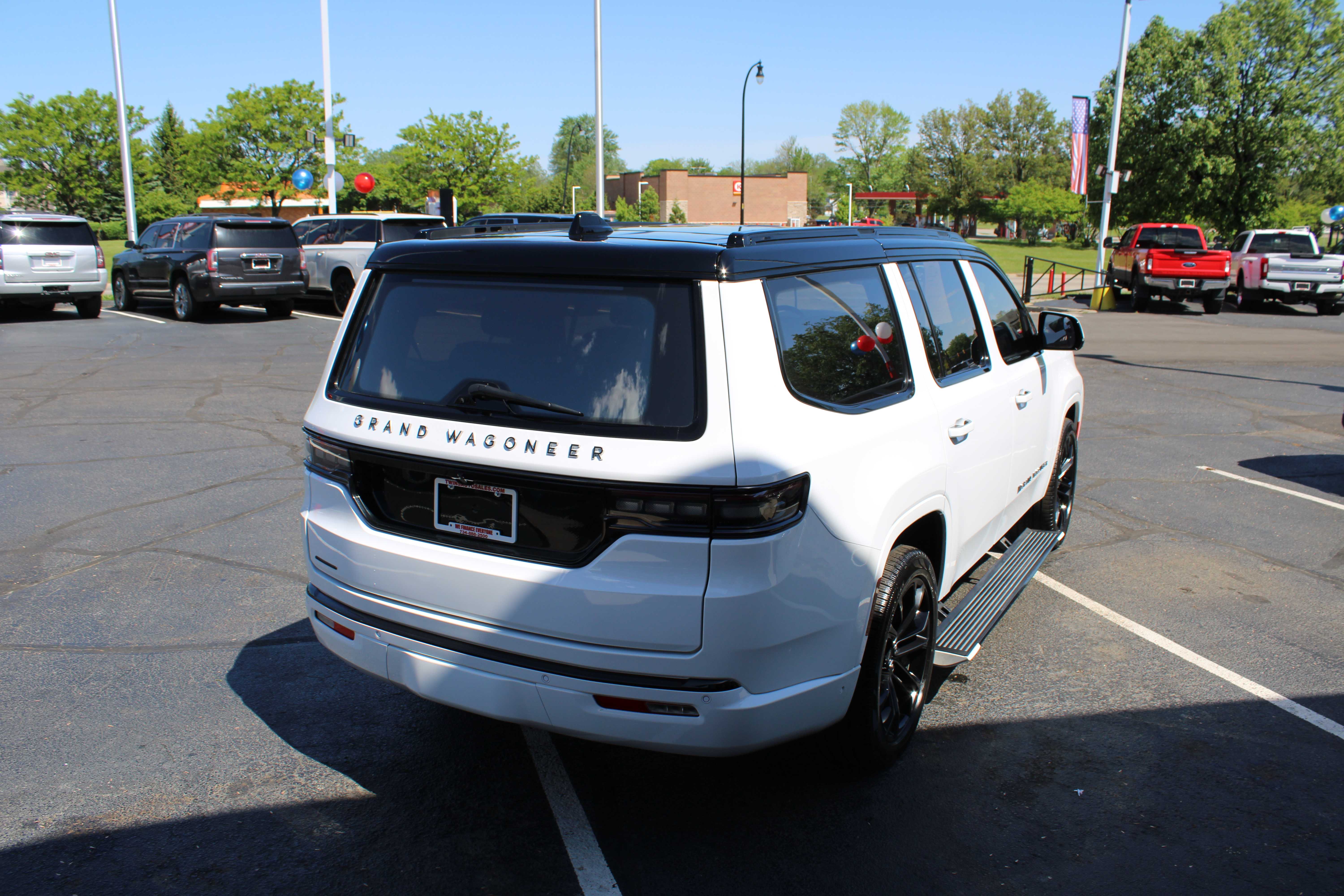 WHITE, 2022 JEEP GRAND WAGONEER Thumnail Image 6