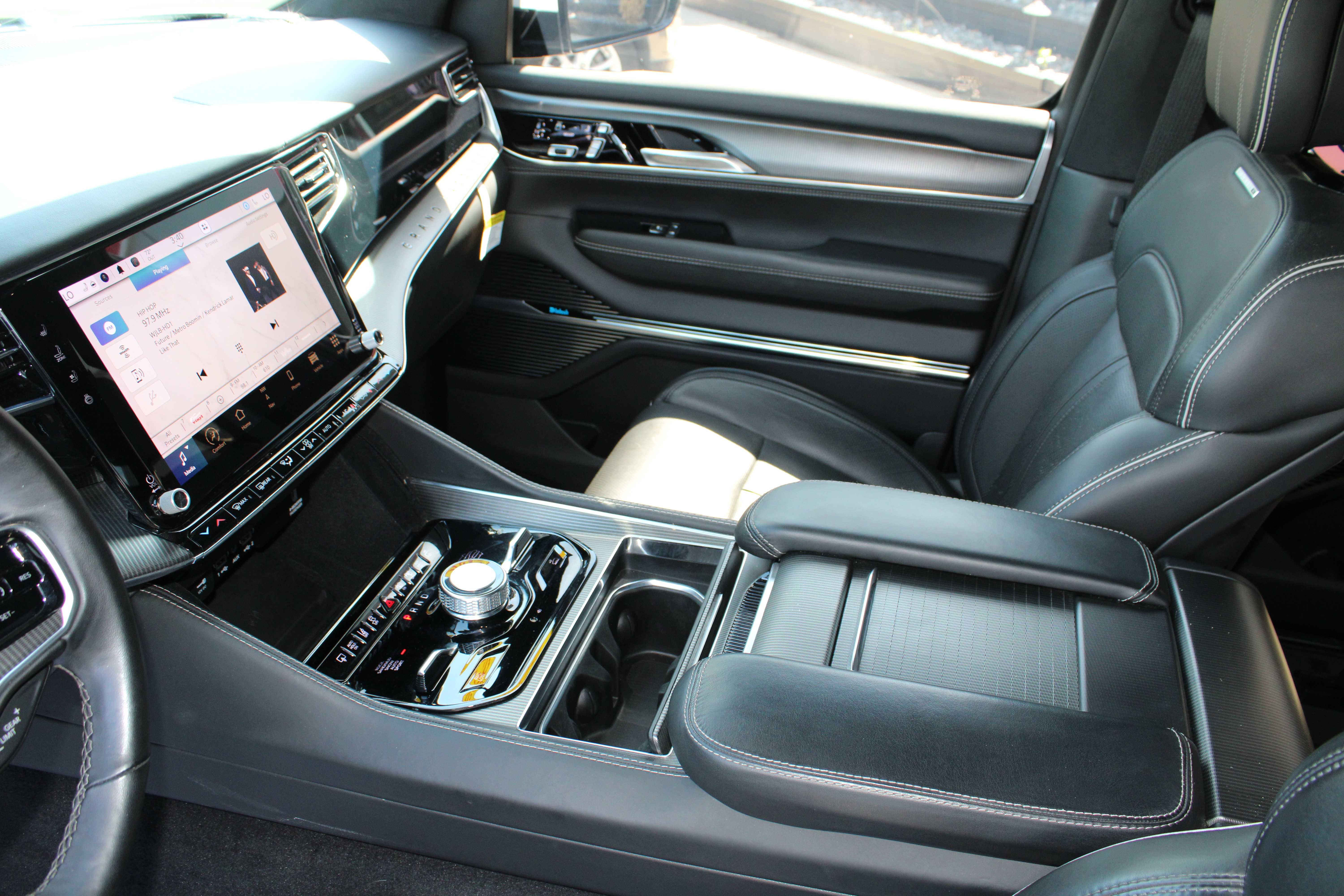 WHITE, 2022 JEEP GRAND WAGONEER Thumnail Image 16