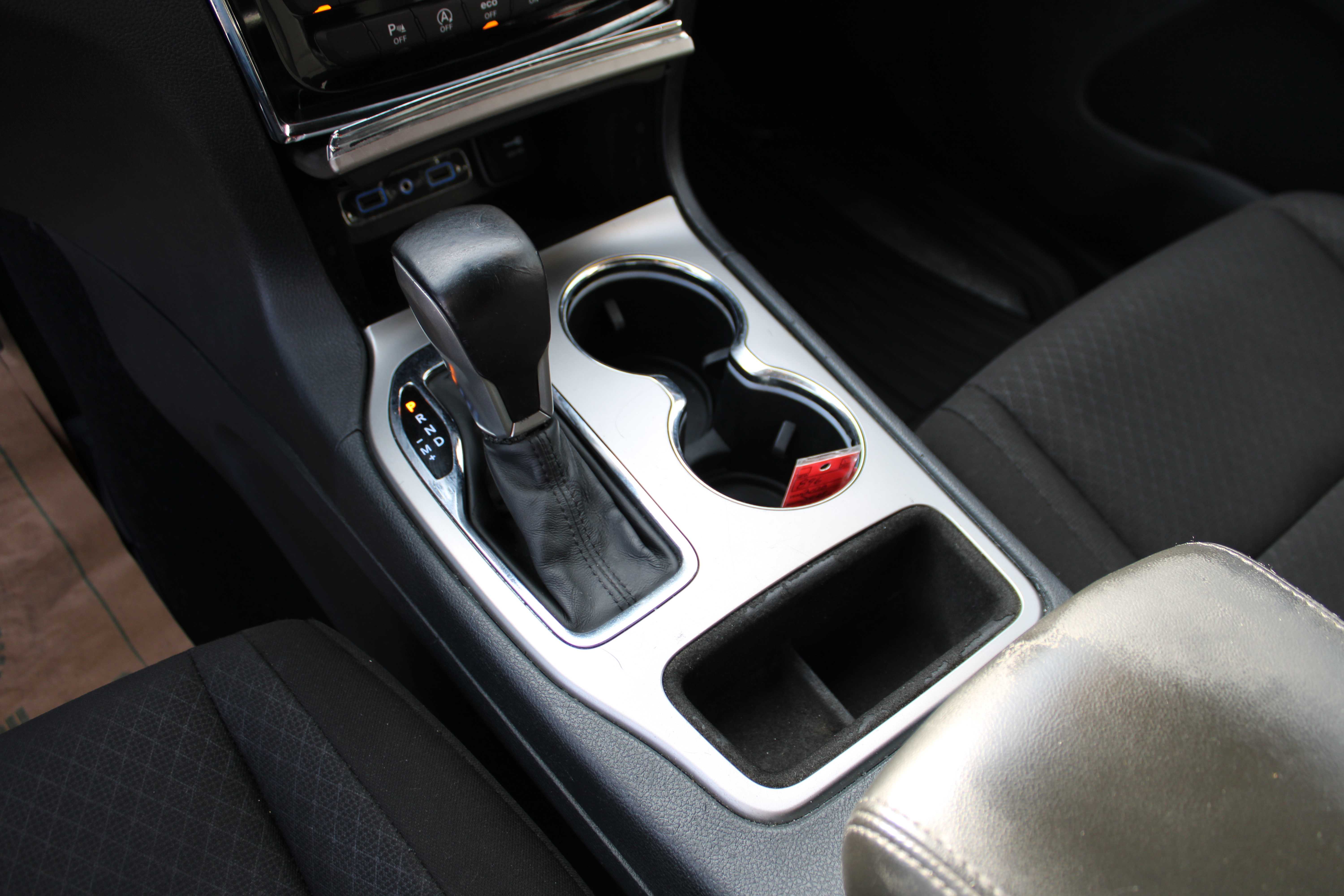RED, 2020 JEEP GRAND CHEROKEE Thumnail Image 12