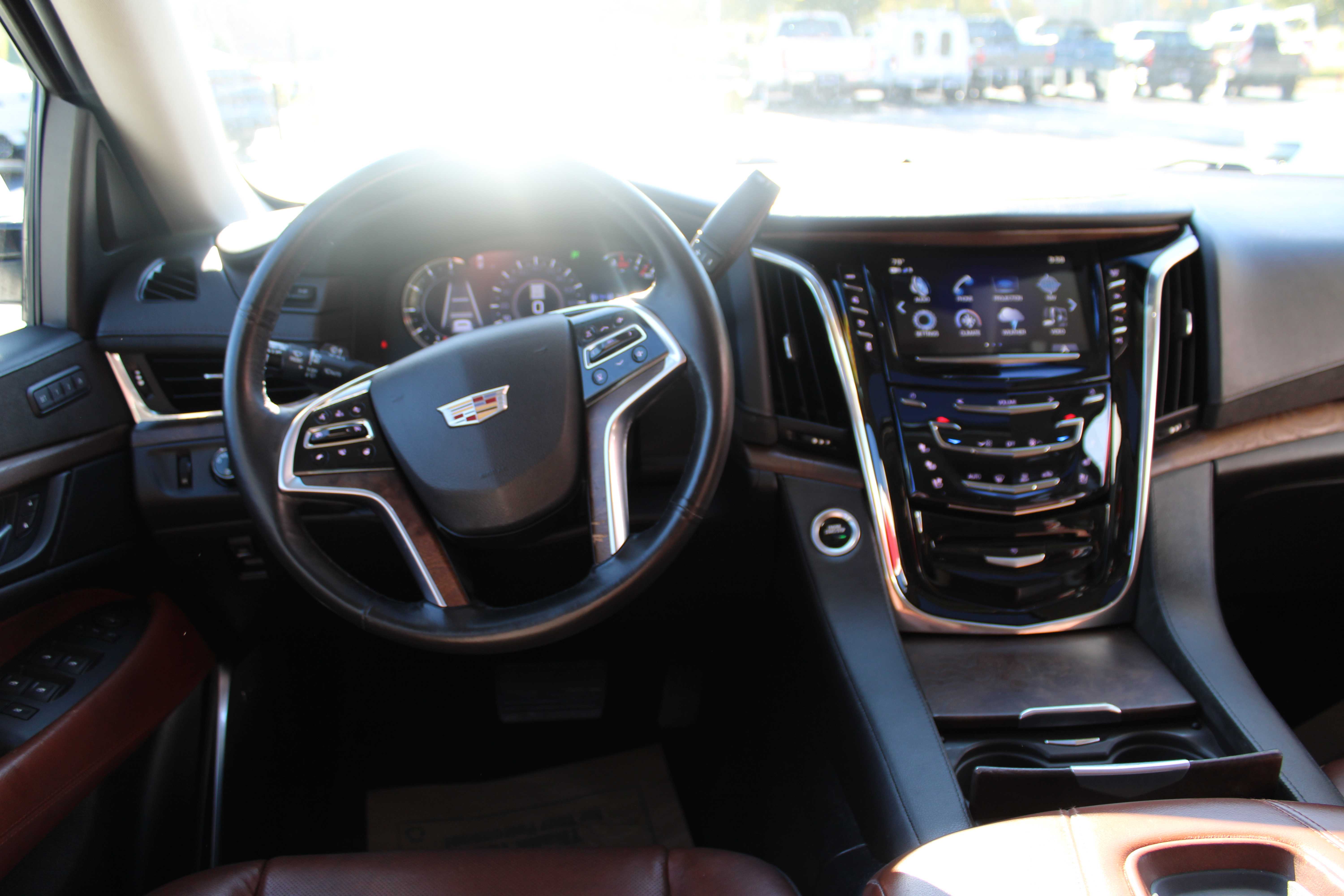 WHITE, 2018 CADILLAC ESCALADE ESV Thumnail Image 21