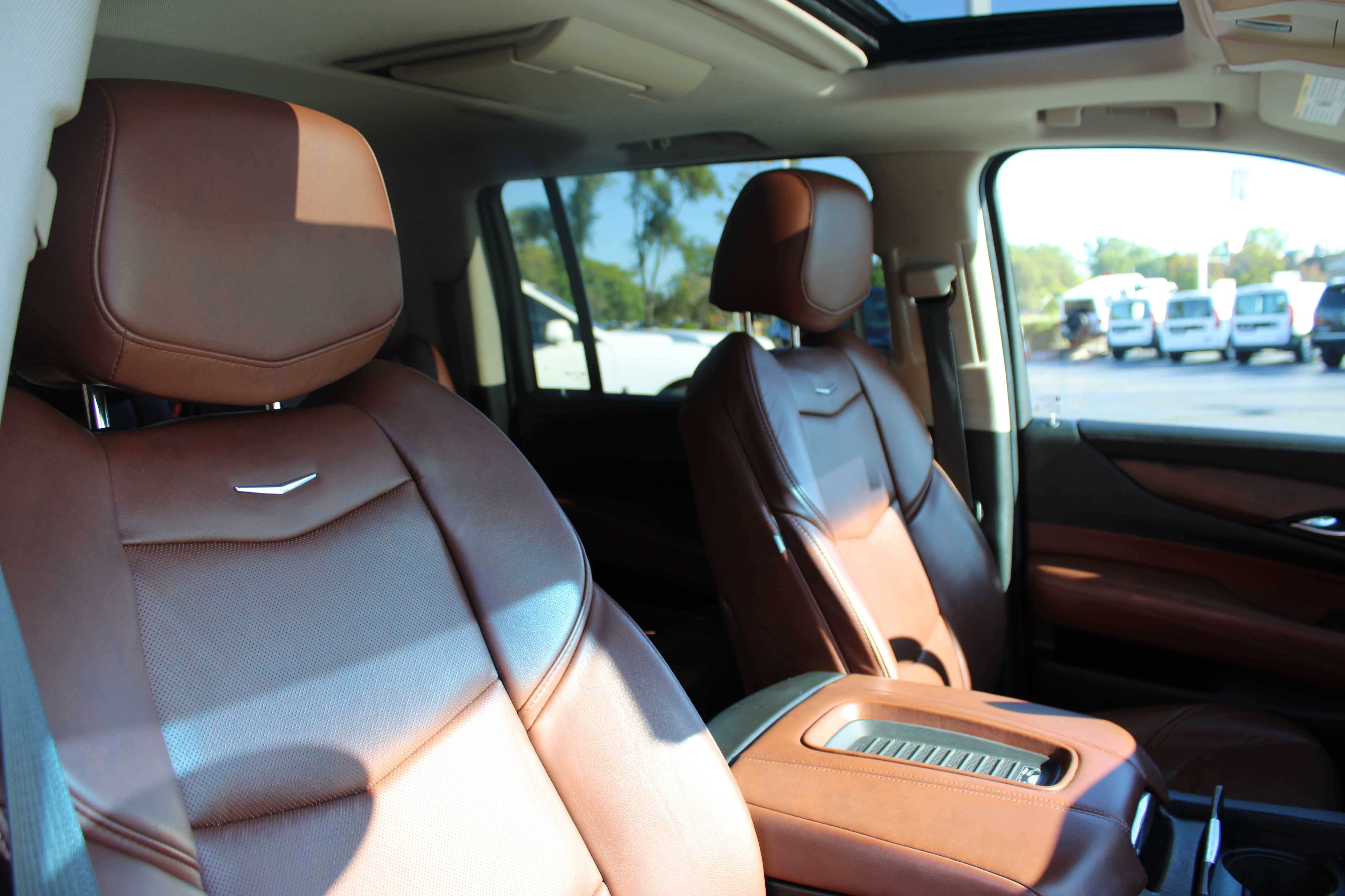 WHITE, 2018 CADILLAC ESCALADE ESV Thumnail Image 28