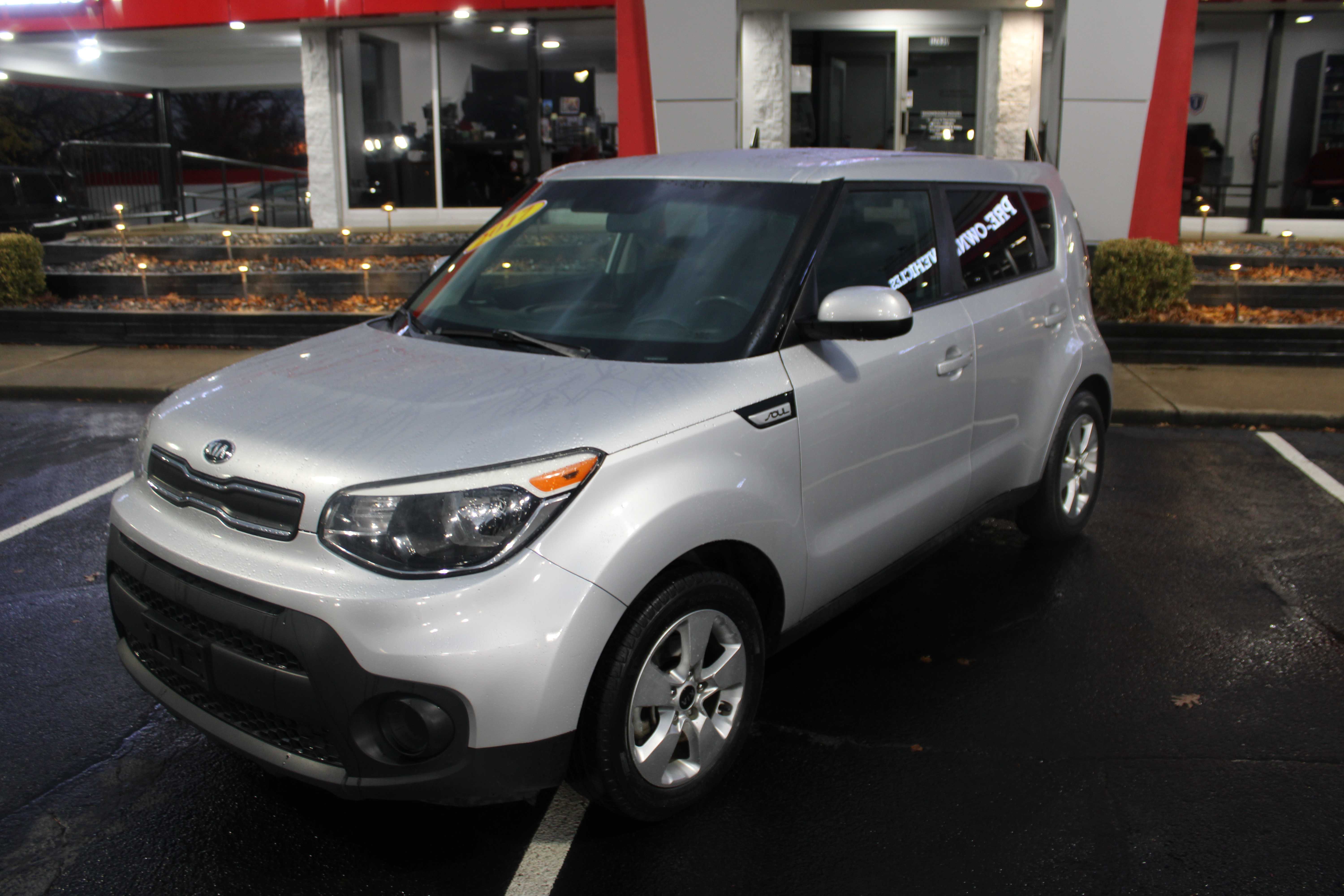 SILVER, 2017 KIA SOUL Thumnail Image 2