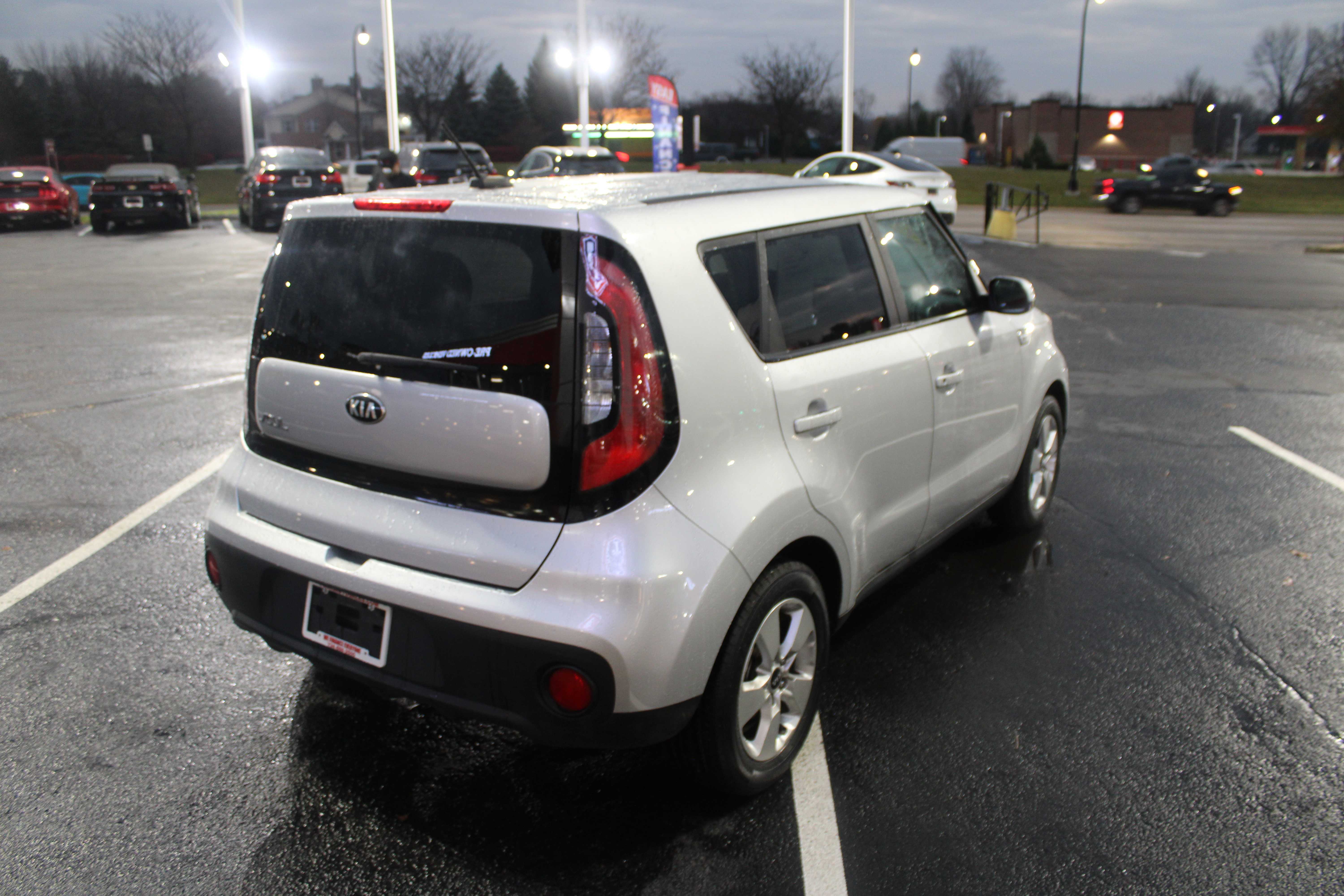 SILVER, 2017 KIA SOUL Thumnail Image 5