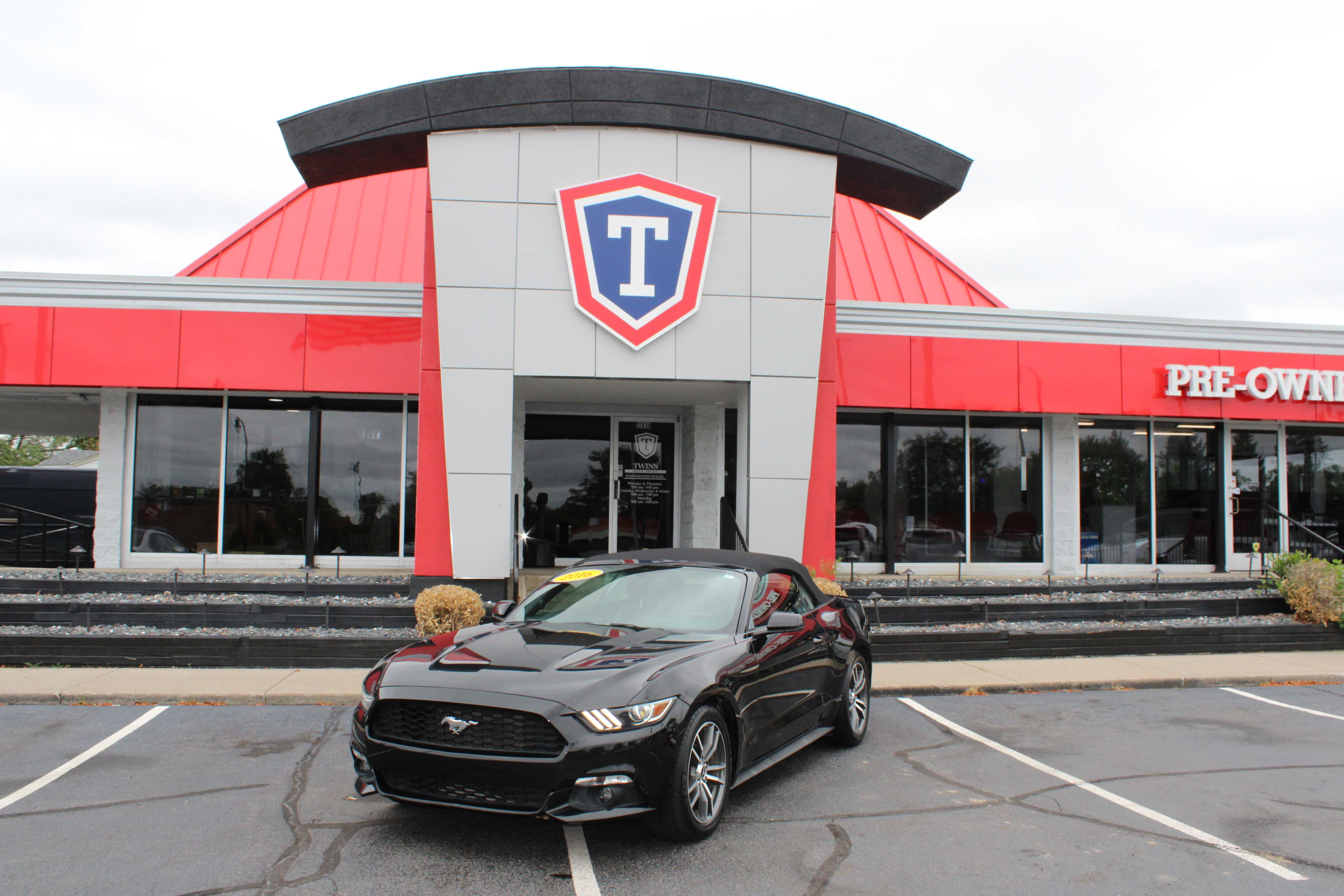 BLACK, 2016 FORD MUSTANG Thumnail Image 1