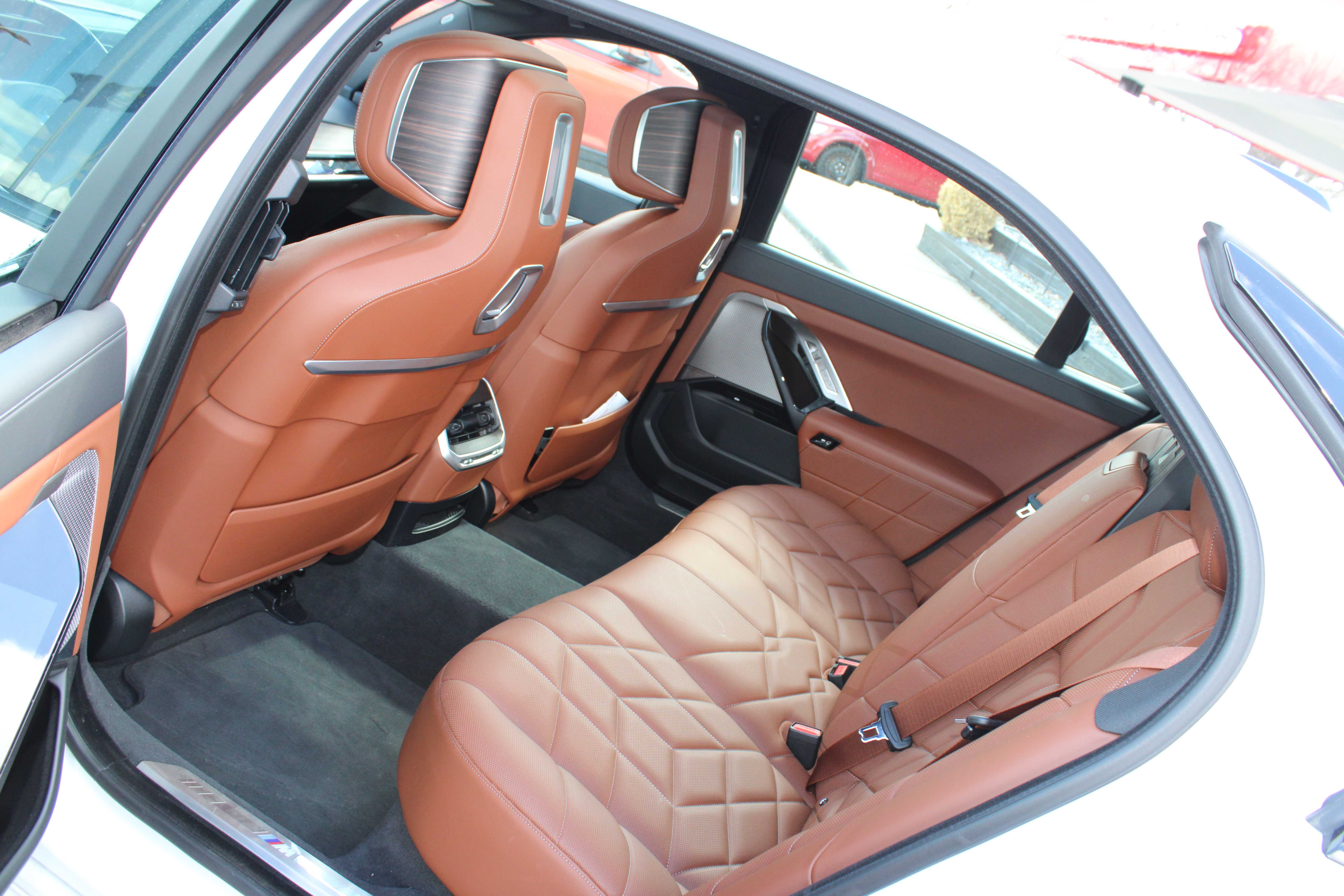 WHITE, 2023 BMW 7 SERIES Thumnail Image 8