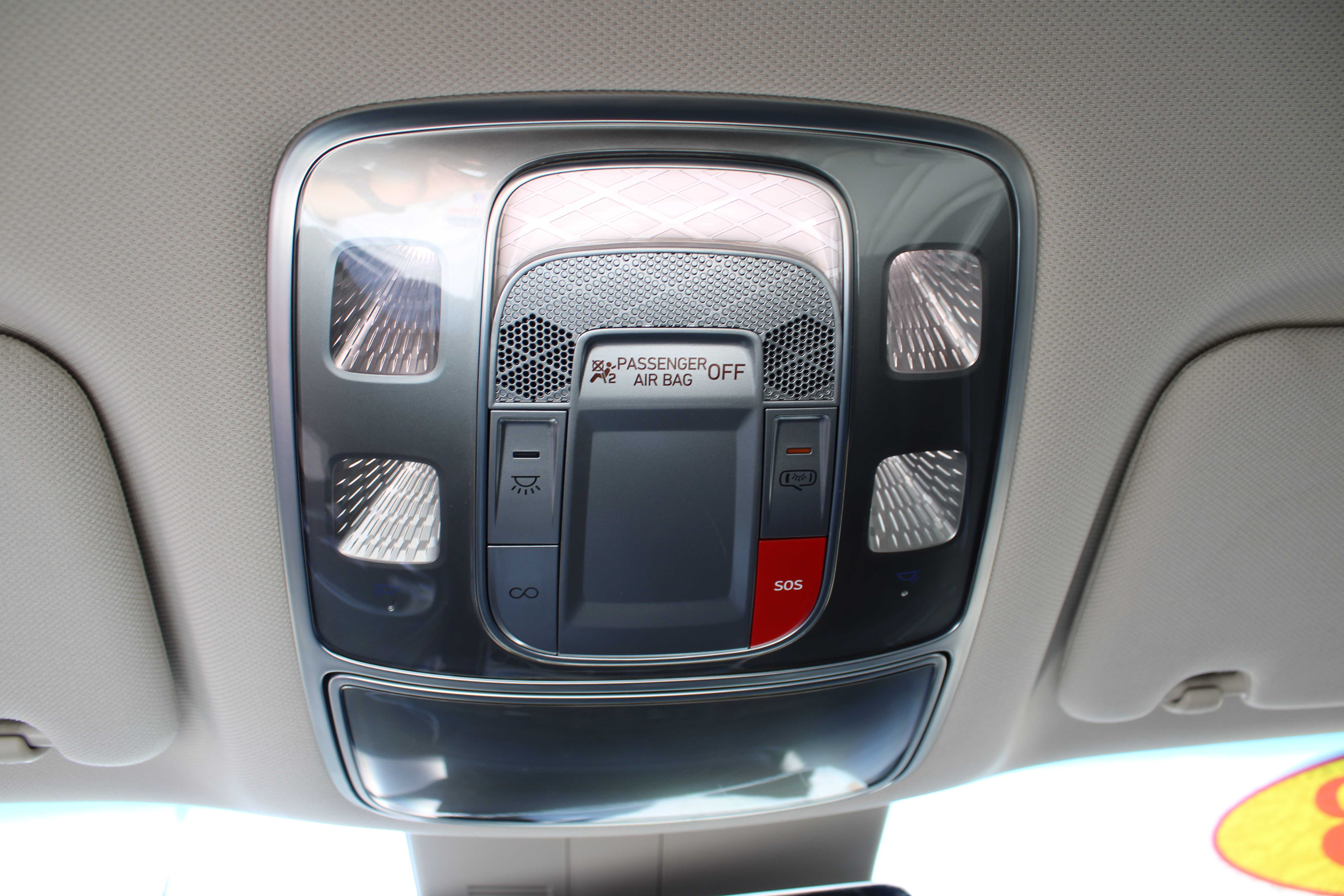 WHITE, 2023 GENESIS GV80 Thumnail Image 17