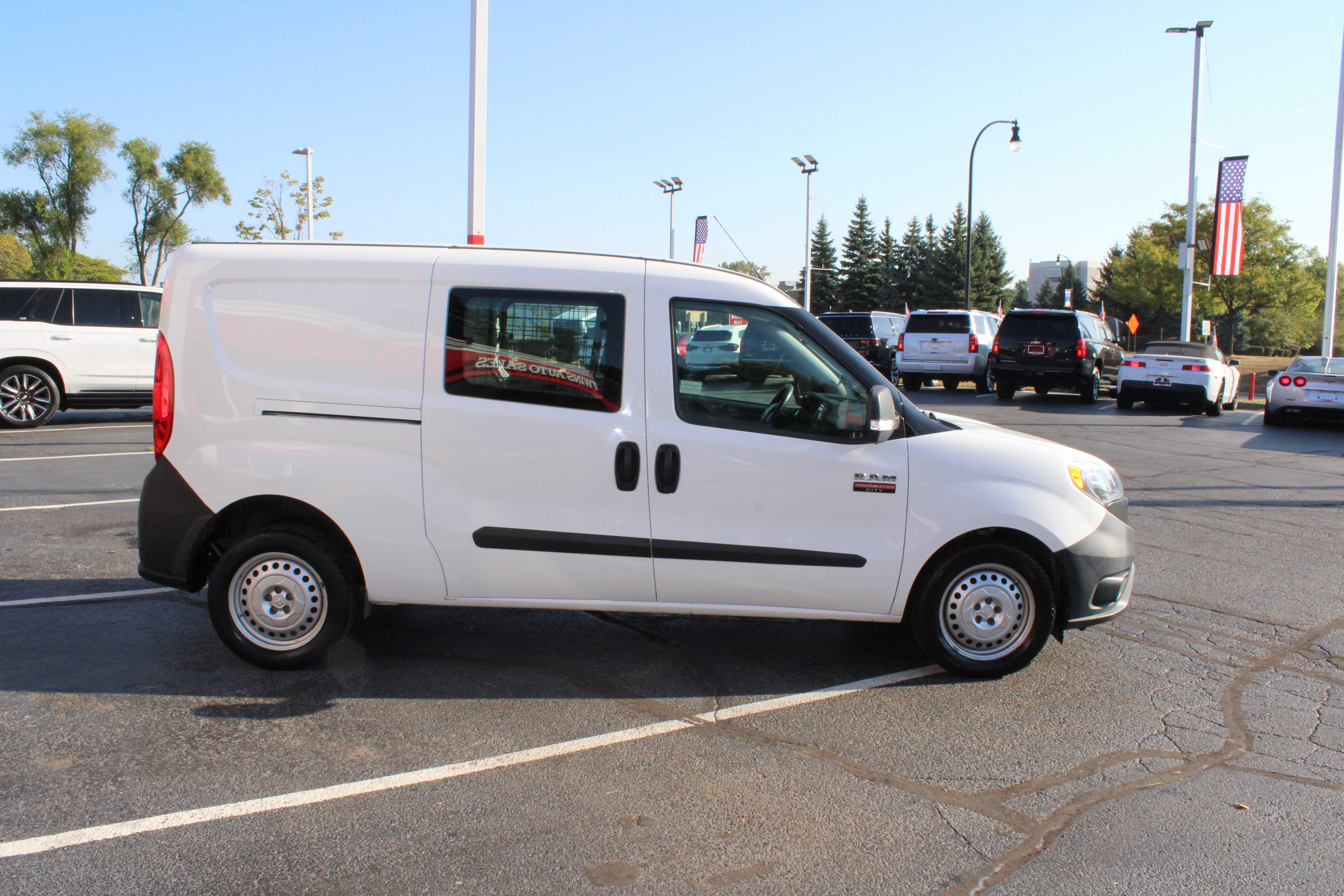WHITE, 2020 RAM PROMASTER CITY Thumnail Image 5
