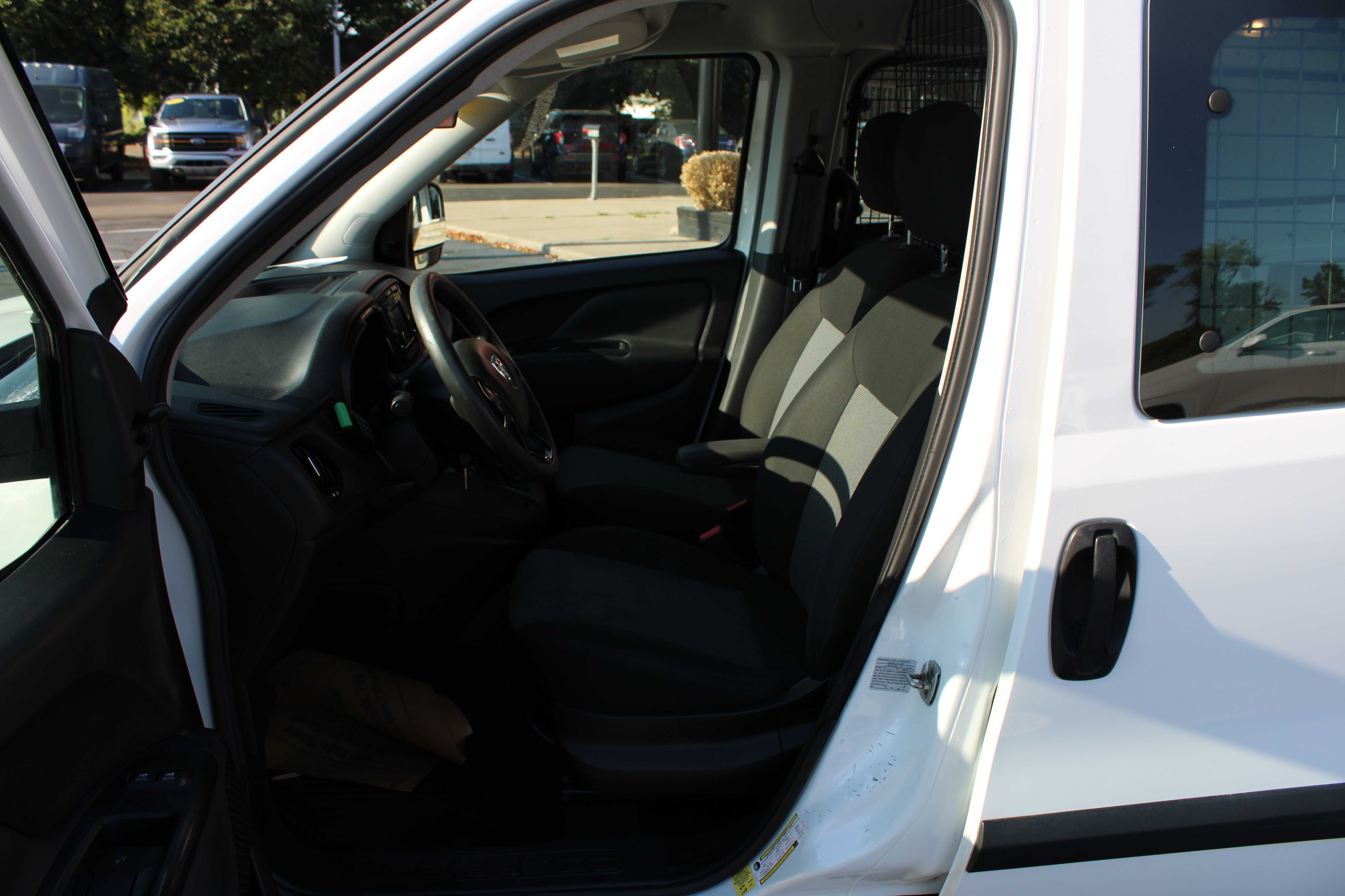 WHITE, 2020 RAM PROMASTER CITY Thumnail Image 10