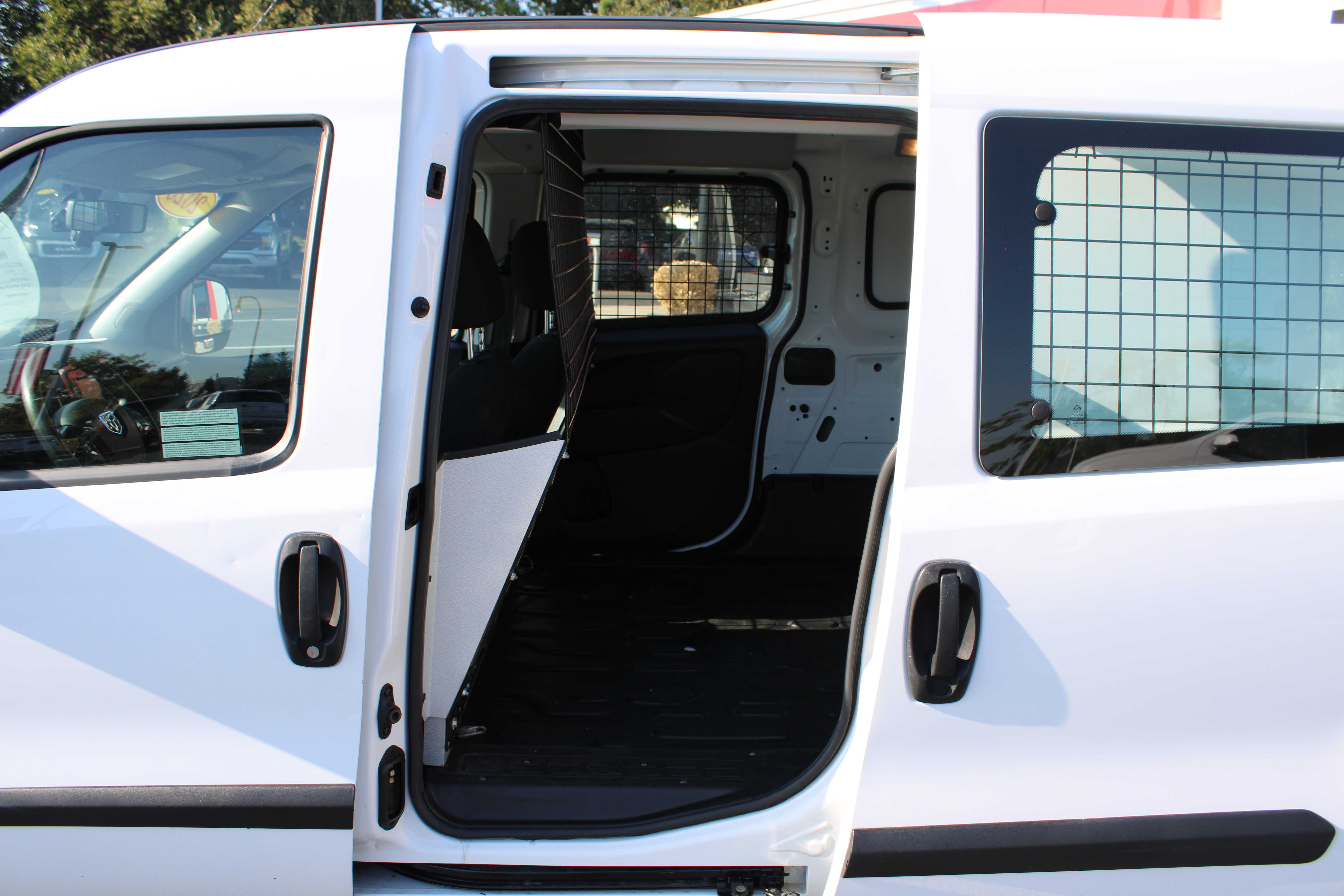 WHITE, 2020 RAM PROMASTER CITY Thumnail Image 16