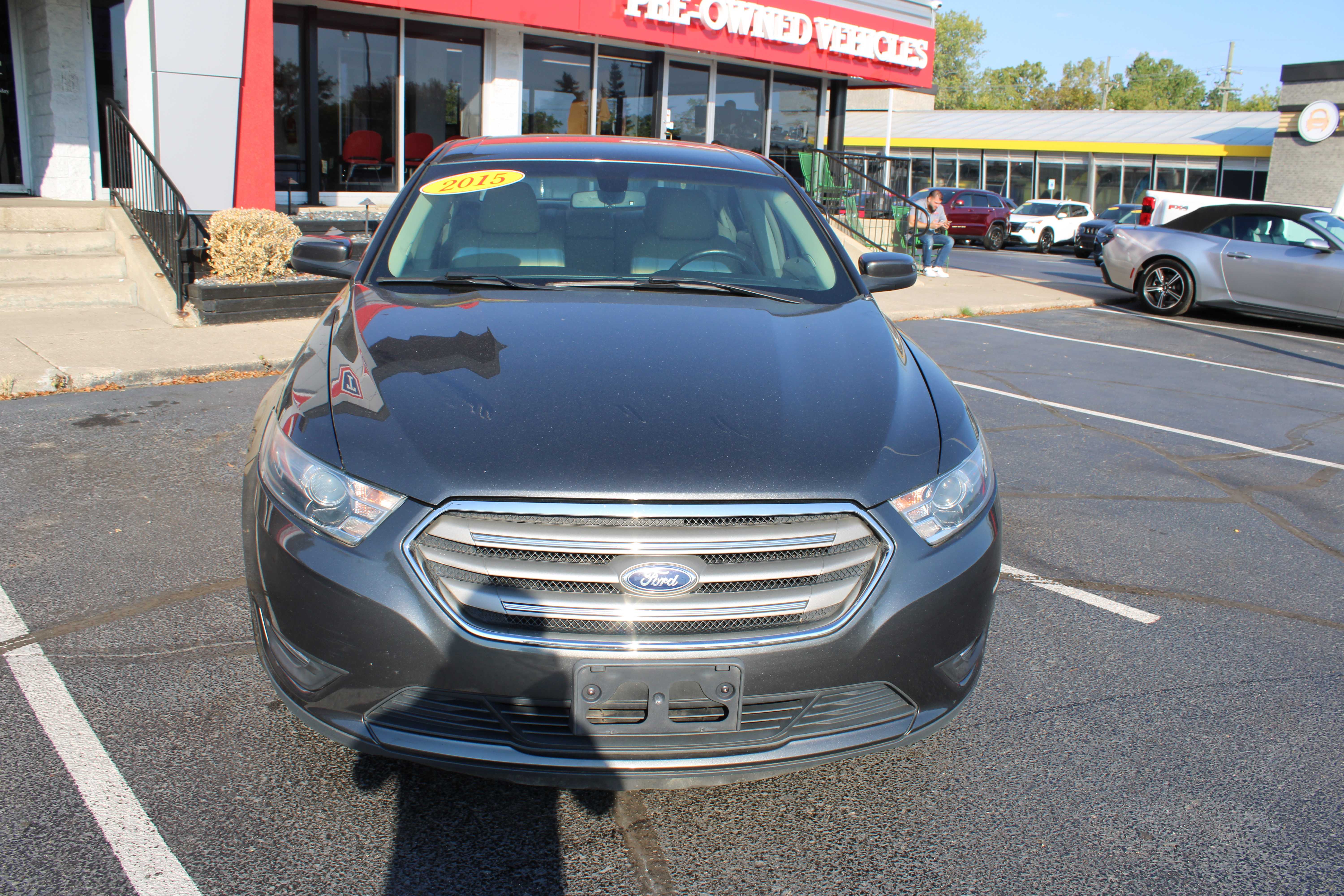 GRAY, 2015 FORD TAURUS Thumnail Image 3