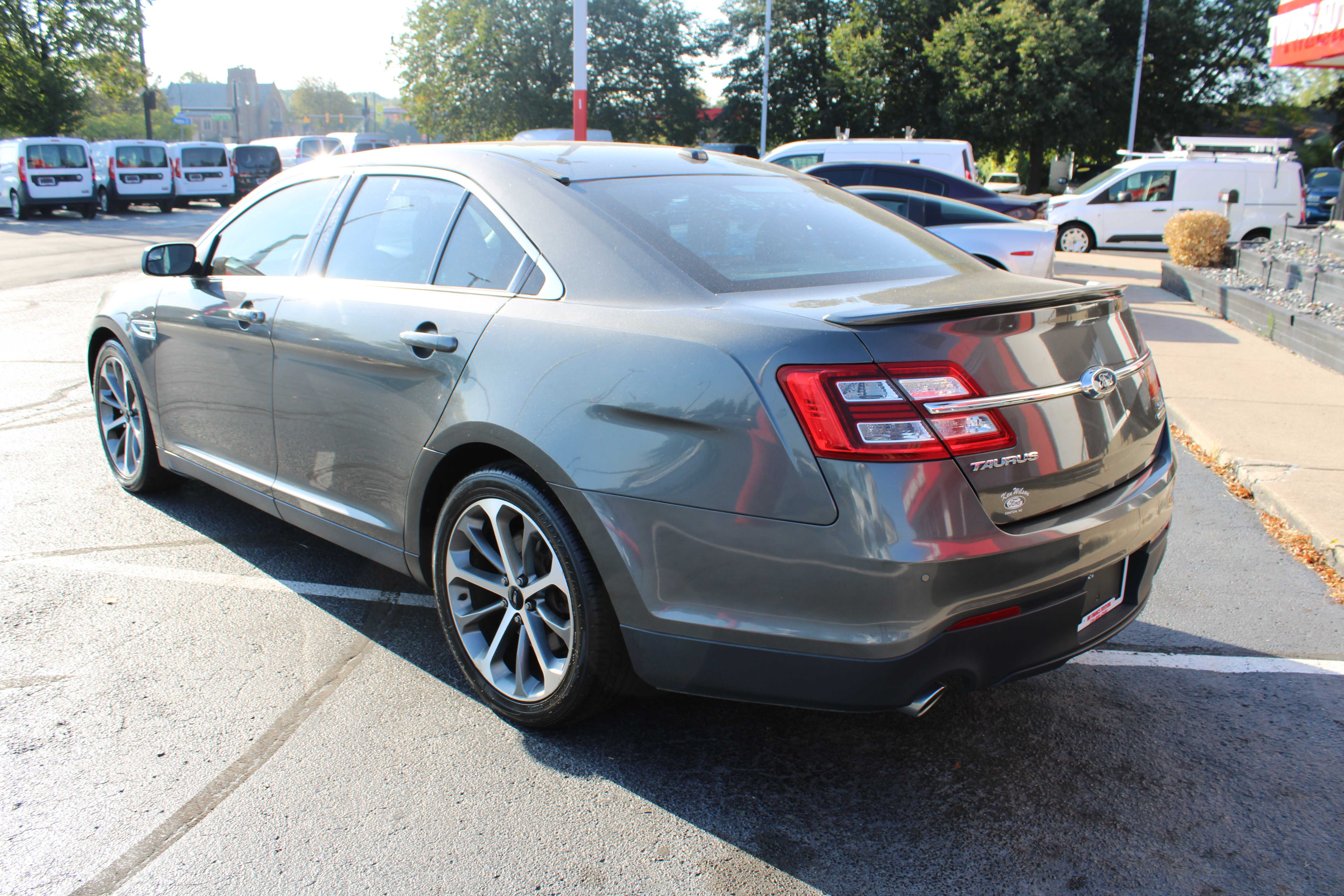GRAY, 2015 FORD TAURUS Thumnail Image 8