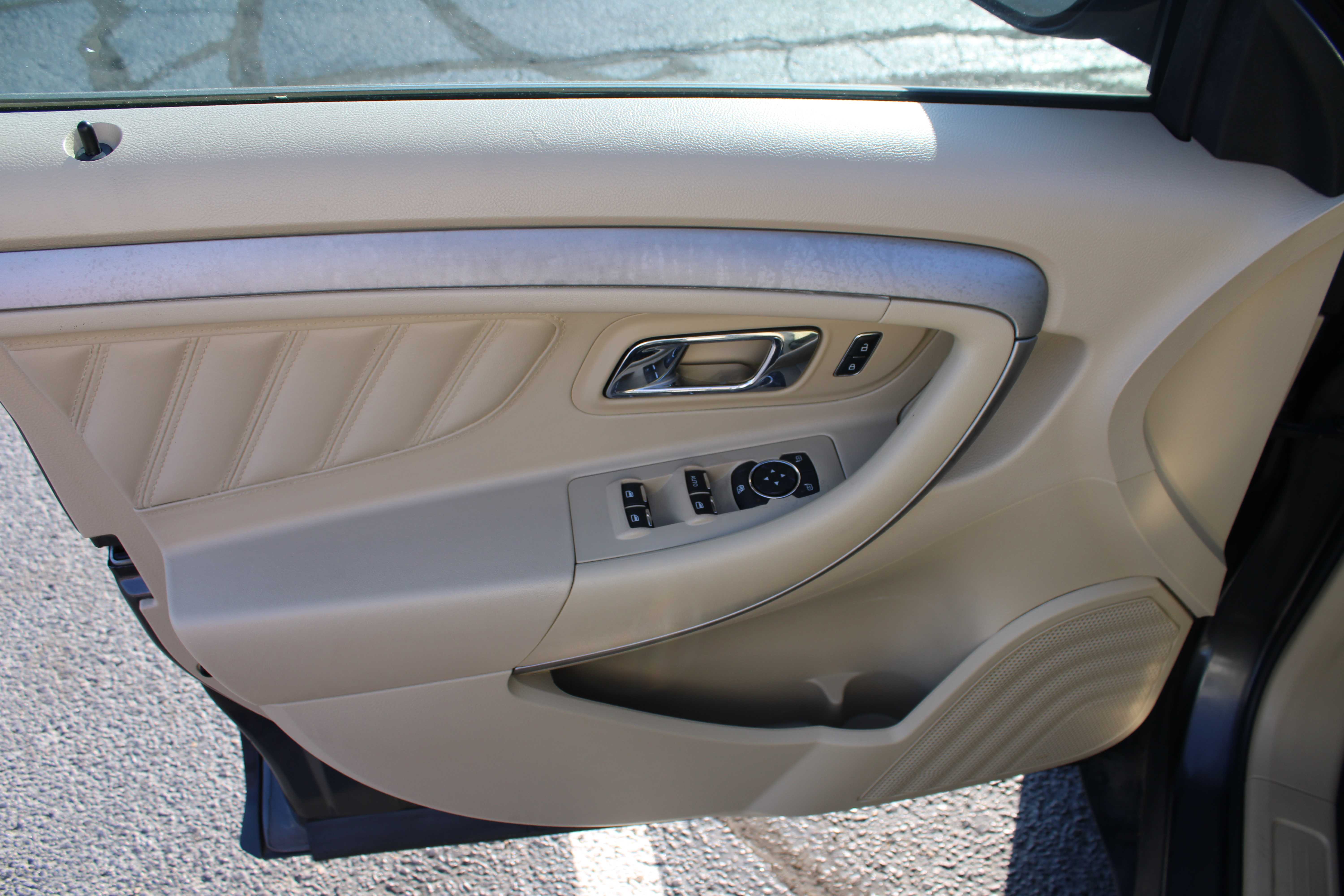 GRAY, 2015 FORD TAURUS Thumnail Image 9