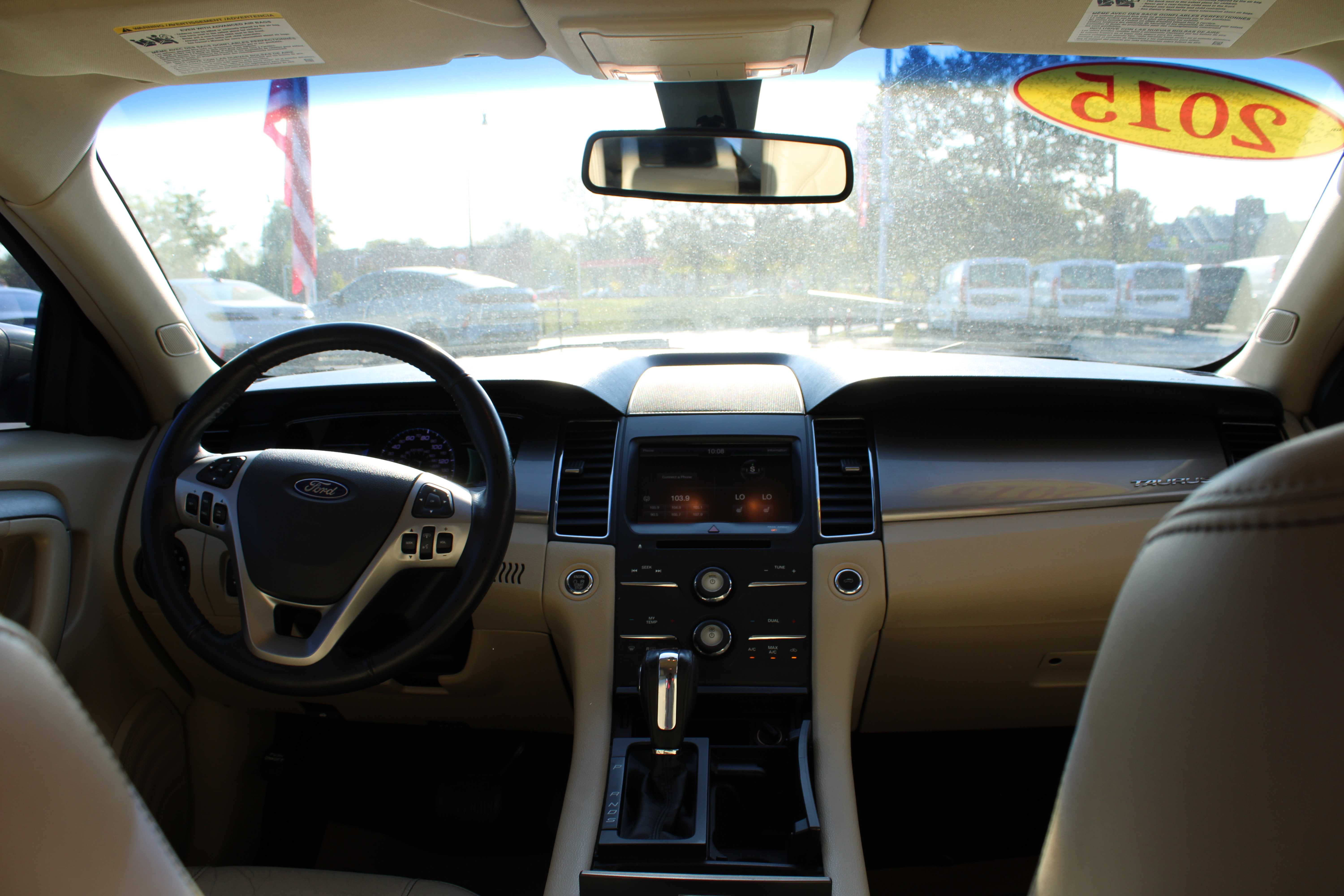 GRAY, 2015 FORD TAURUS Thumnail Image 19