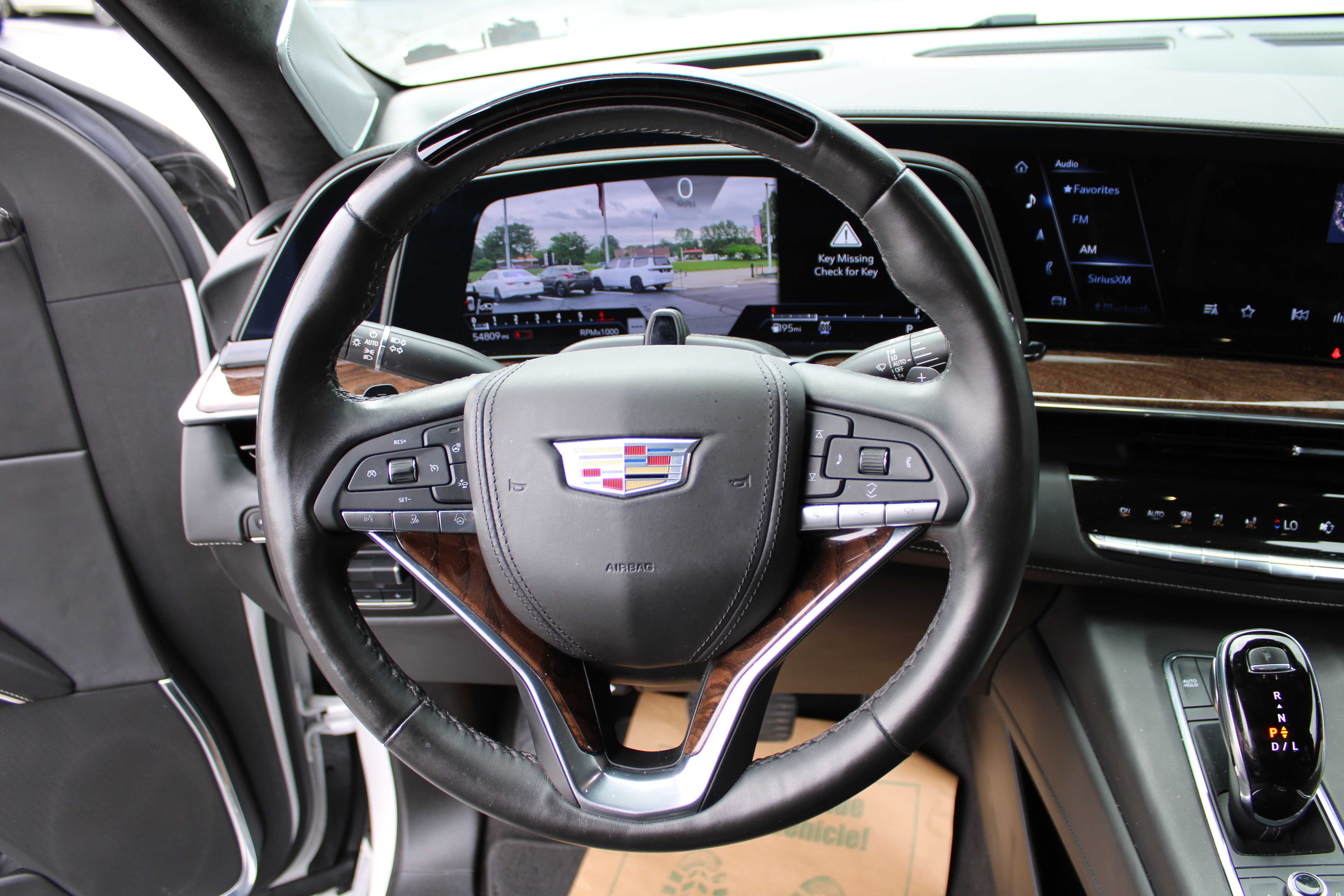 WHITE, 2022 CADILLAC ESCALADE Thumnail Image 13