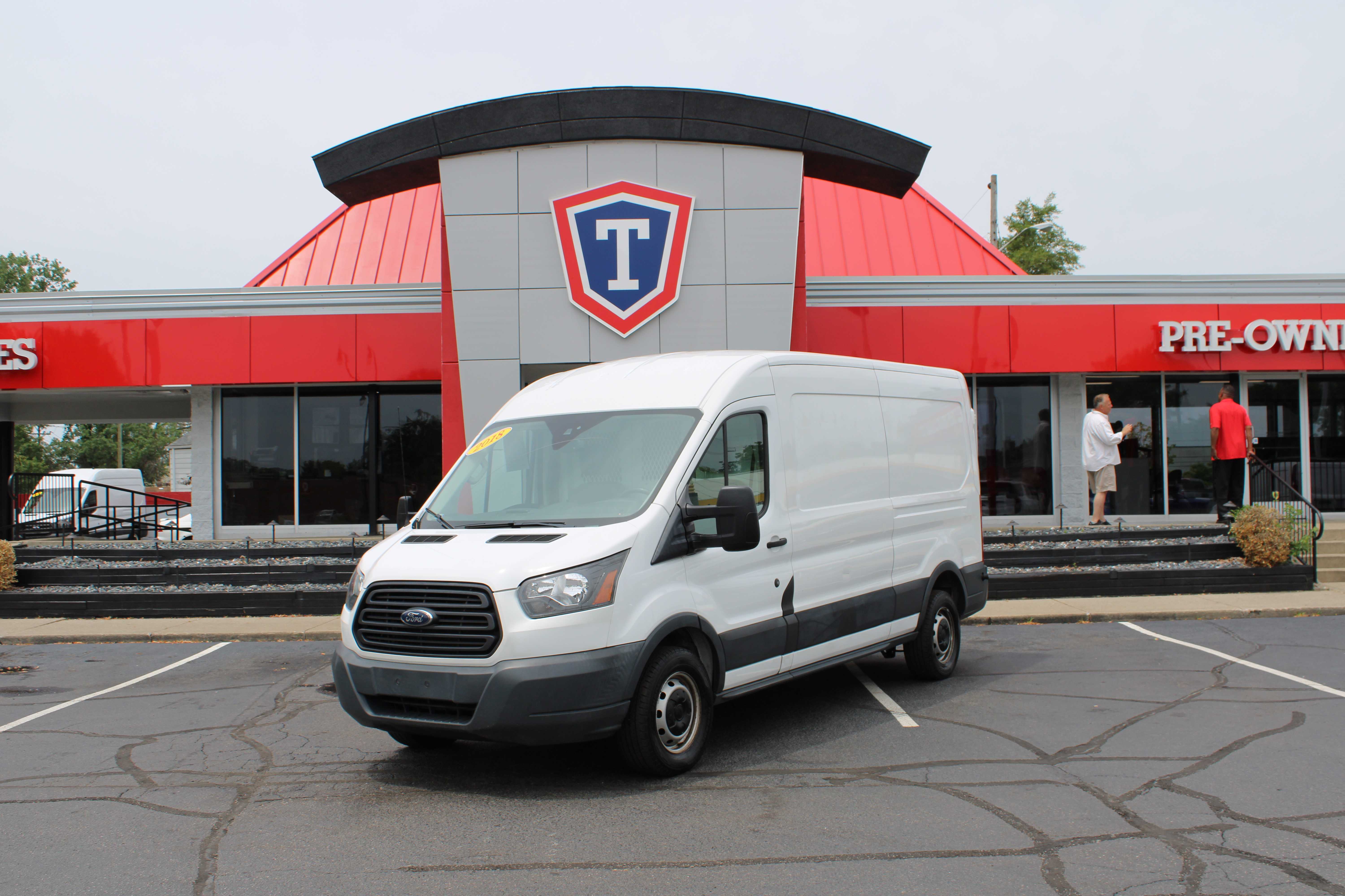 WHITE, 2018 FORD TRANSIT 350 VAN Image 