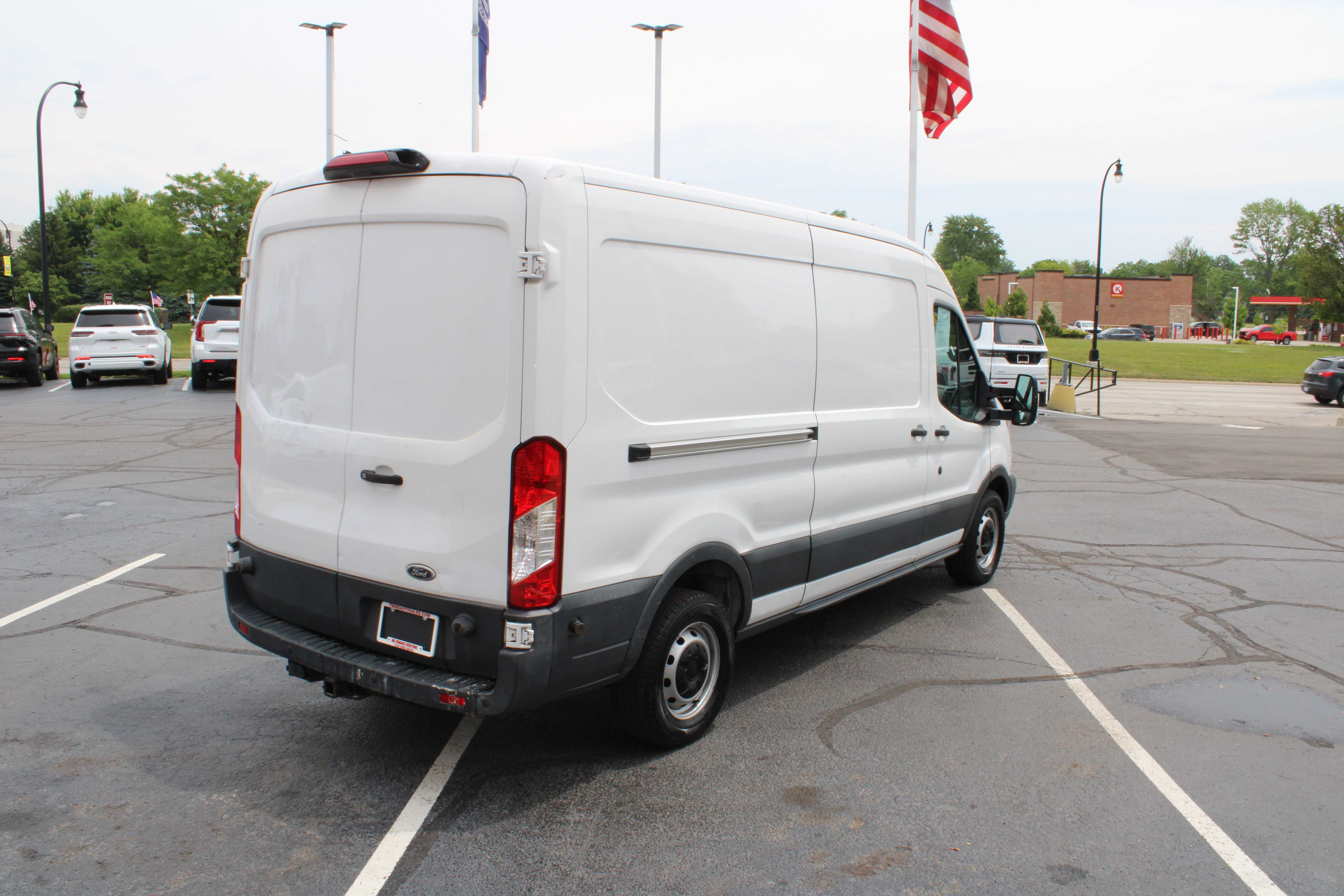 WHITE, 2018 FORD TRANSIT 350 VAN Thumnail Image 6