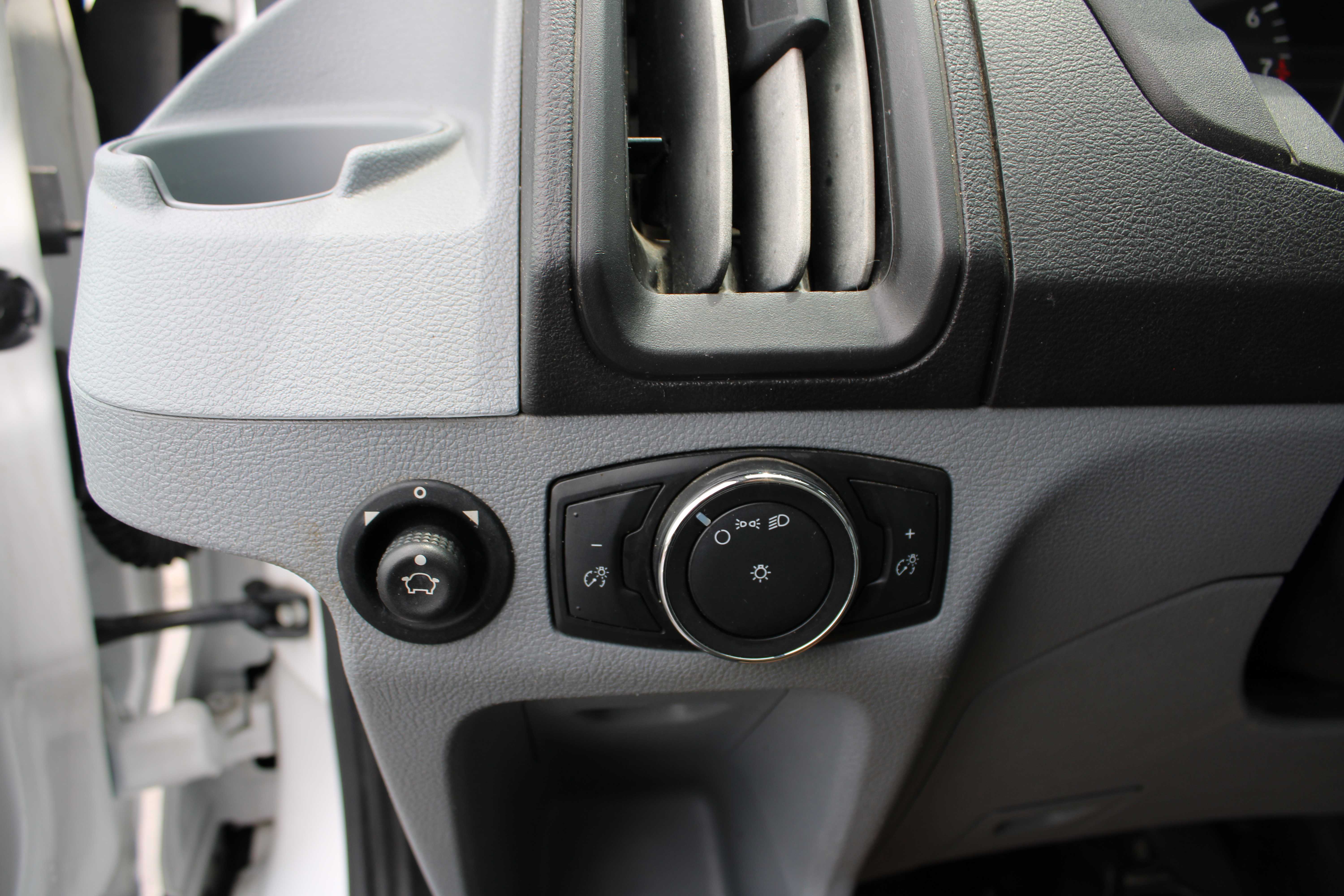 WHITE, 2018 FORD TRANSIT 350 VAN Thumnail Image 11