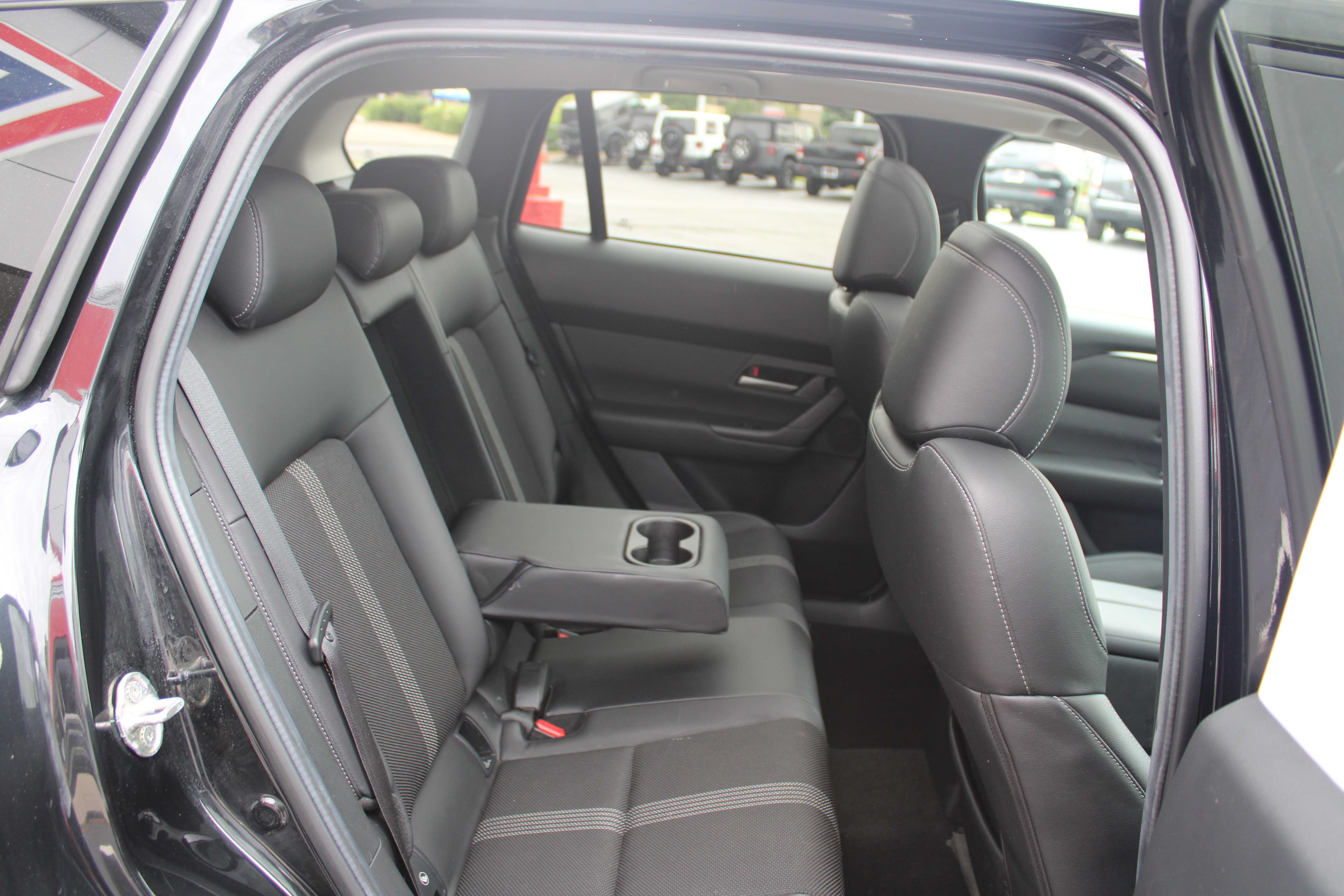 BLACK, 2024 MAZDA CX-50 Thumnail Image 22