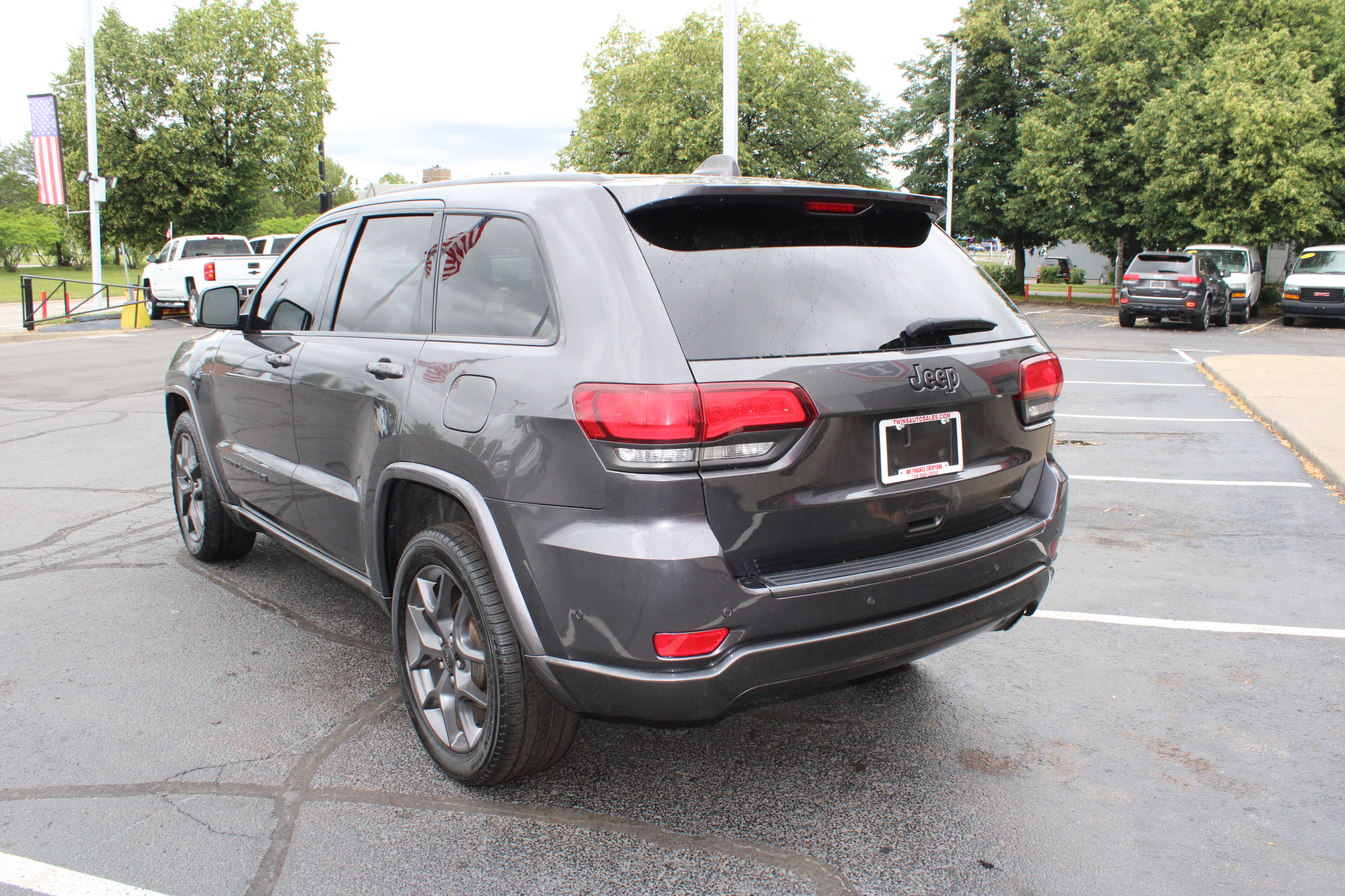 GREY, 2021 JEEP GRAND CHEROKEE Thumnail Image 8