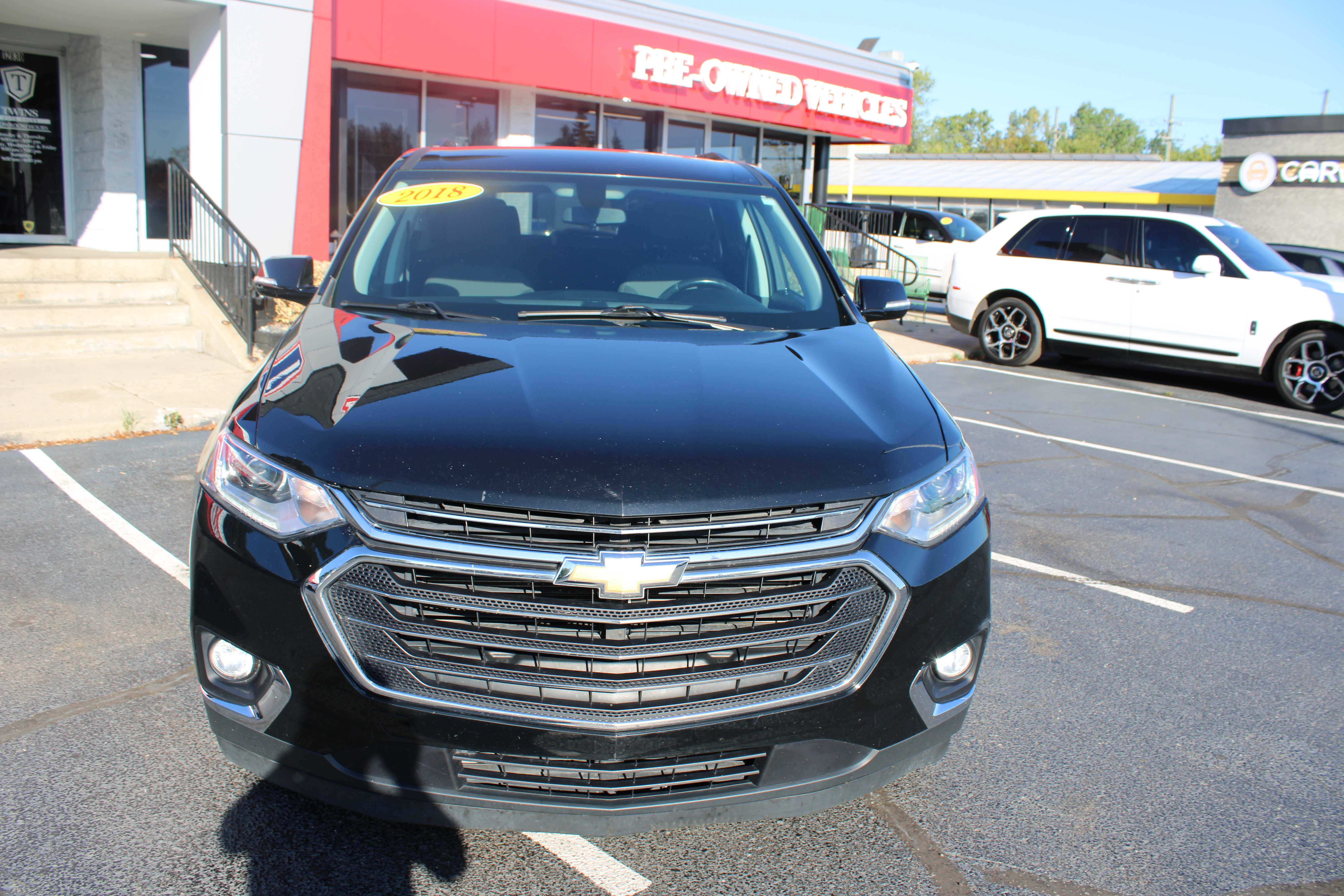 BLACK, 2018 CHEVROLET TRAVERSE Thumnail Image 3