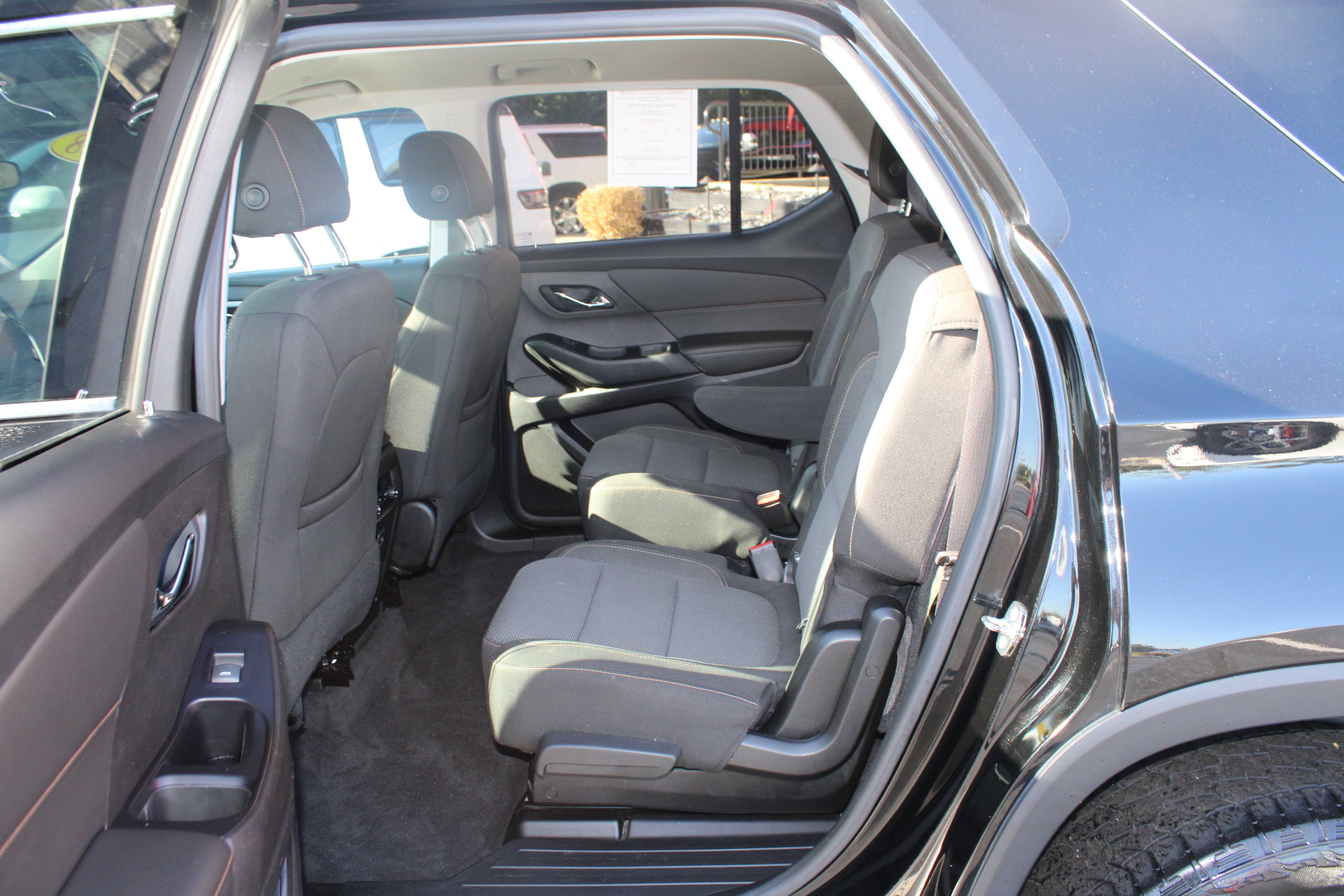 BLACK, 2018 CHEVROLET TRAVERSE Thumnail Image 17