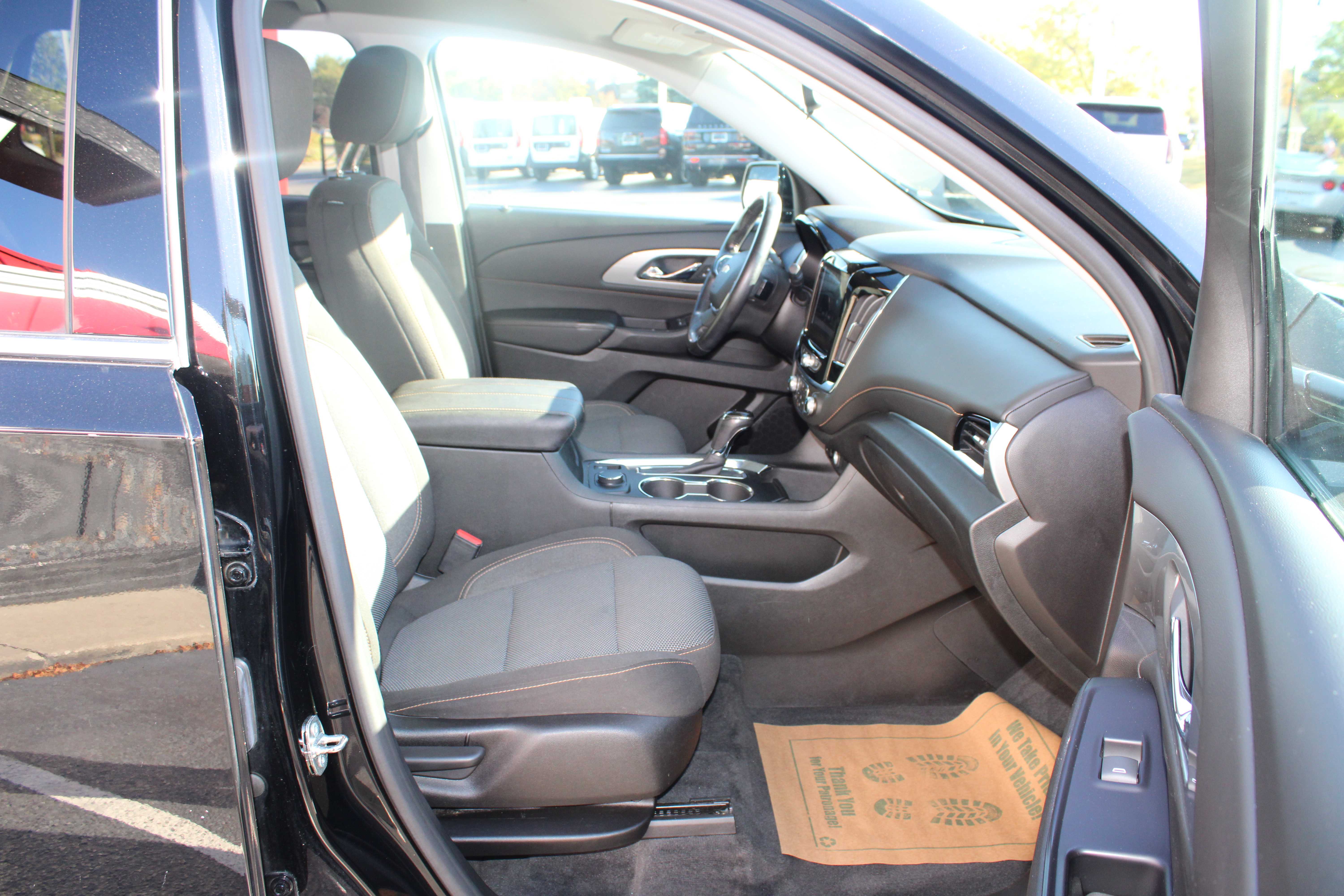 BLACK, 2018 CHEVROLET TRAVERSE Thumnail Image 23