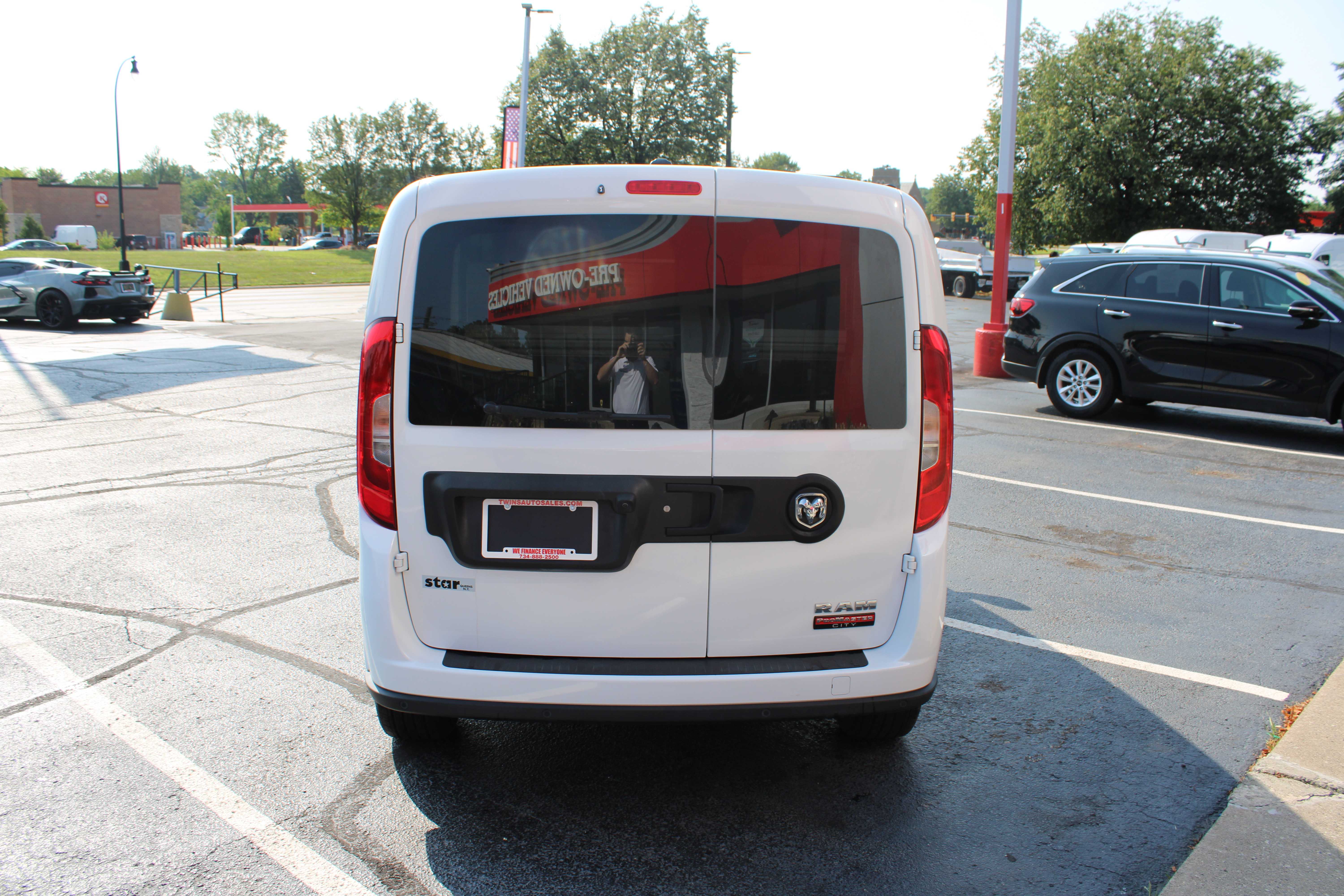 WHITE, 2022 RAM PROMASTER CITY Thumnail Image 7