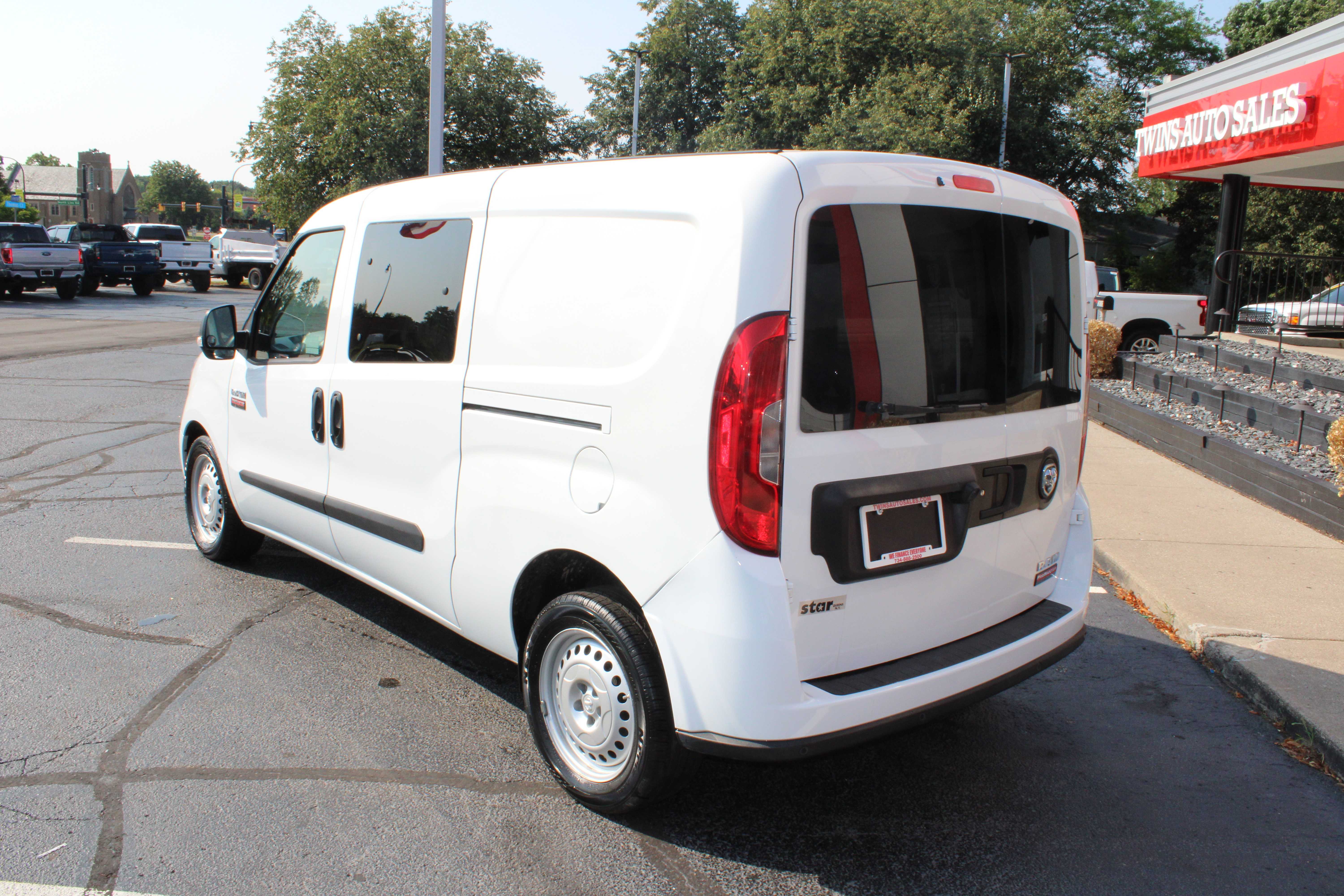 WHITE, 2022 RAM PROMASTER CITY Thumnail Image 8