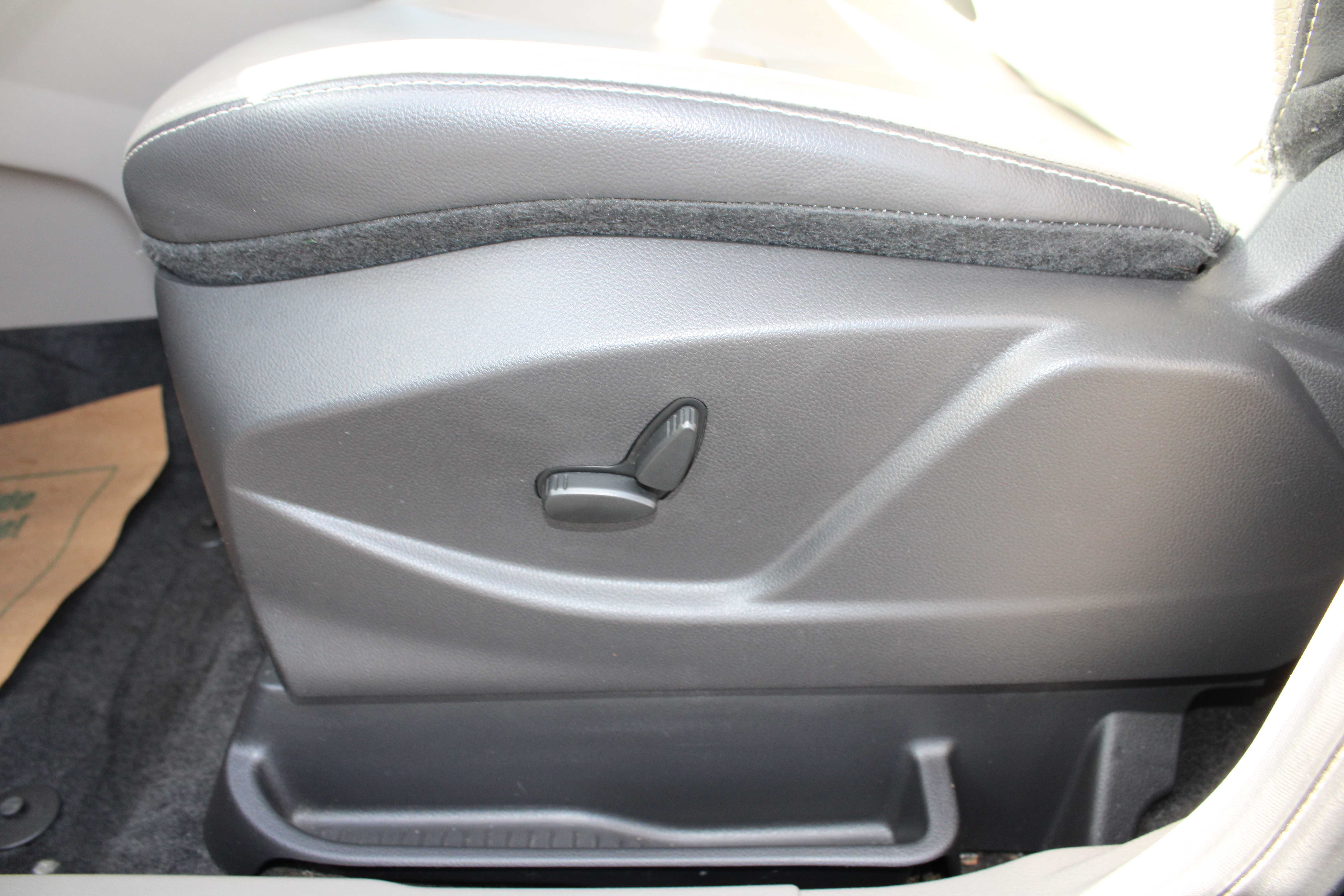 BLACK, 2018 FORD TRANSIT CONNECT PASSENGER Thumnail Image 11