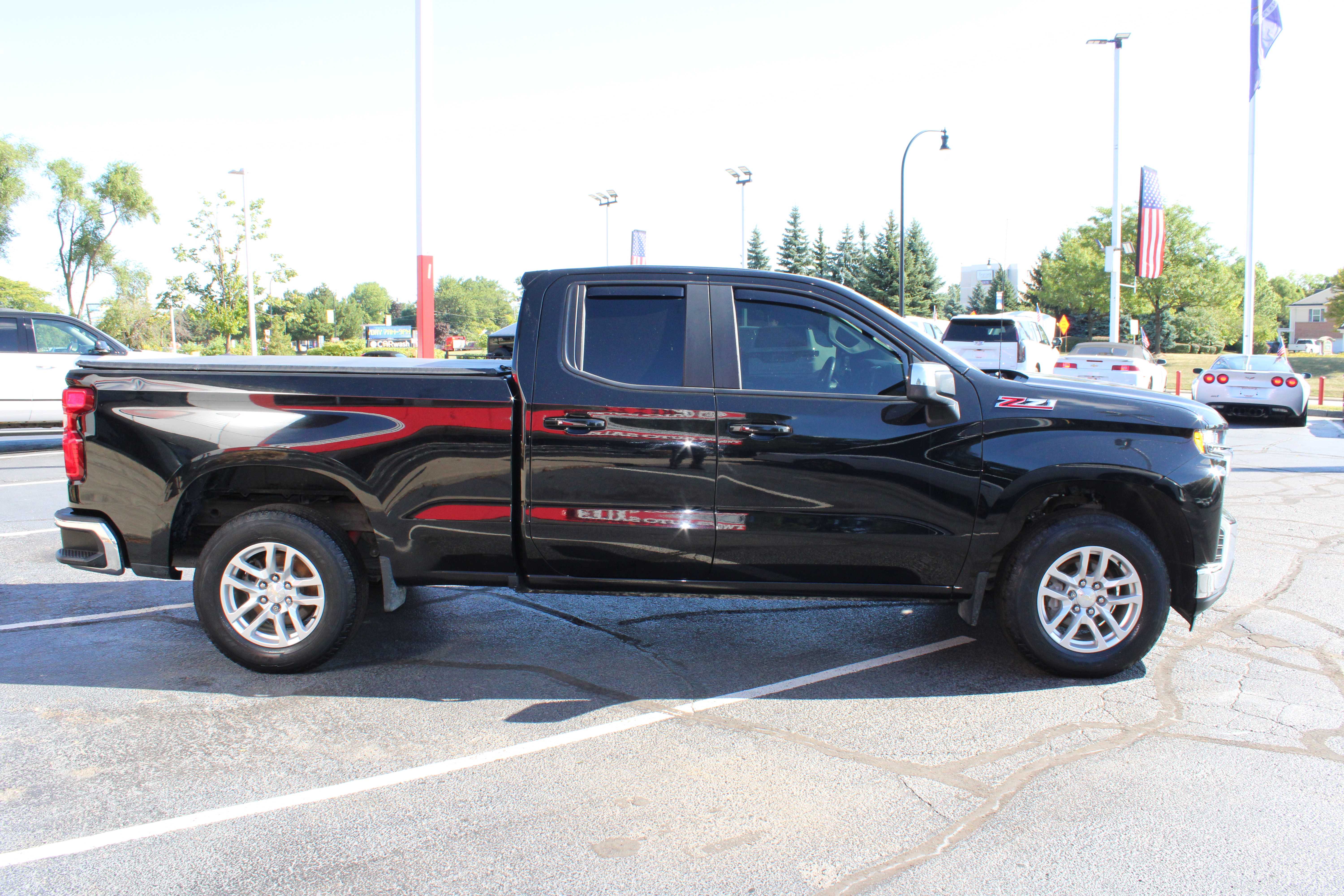 BLACK, 2019 CHEVROLET SILVERADO 1500 DOUBLE CAB Thumnail Image 5