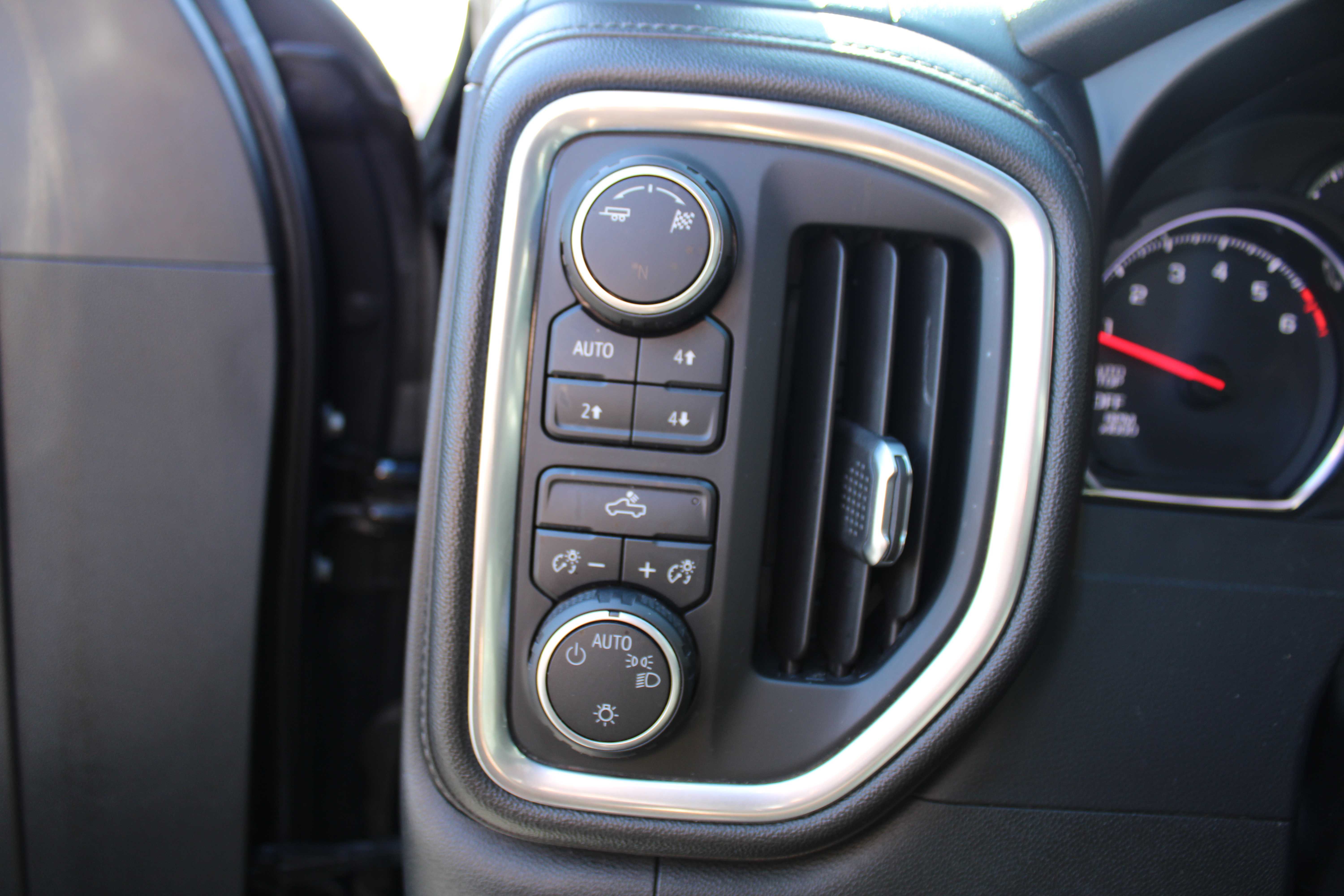 BLACK, 2019 CHEVROLET SILVERADO 1500 DOUBLE CAB Thumnail Image 12