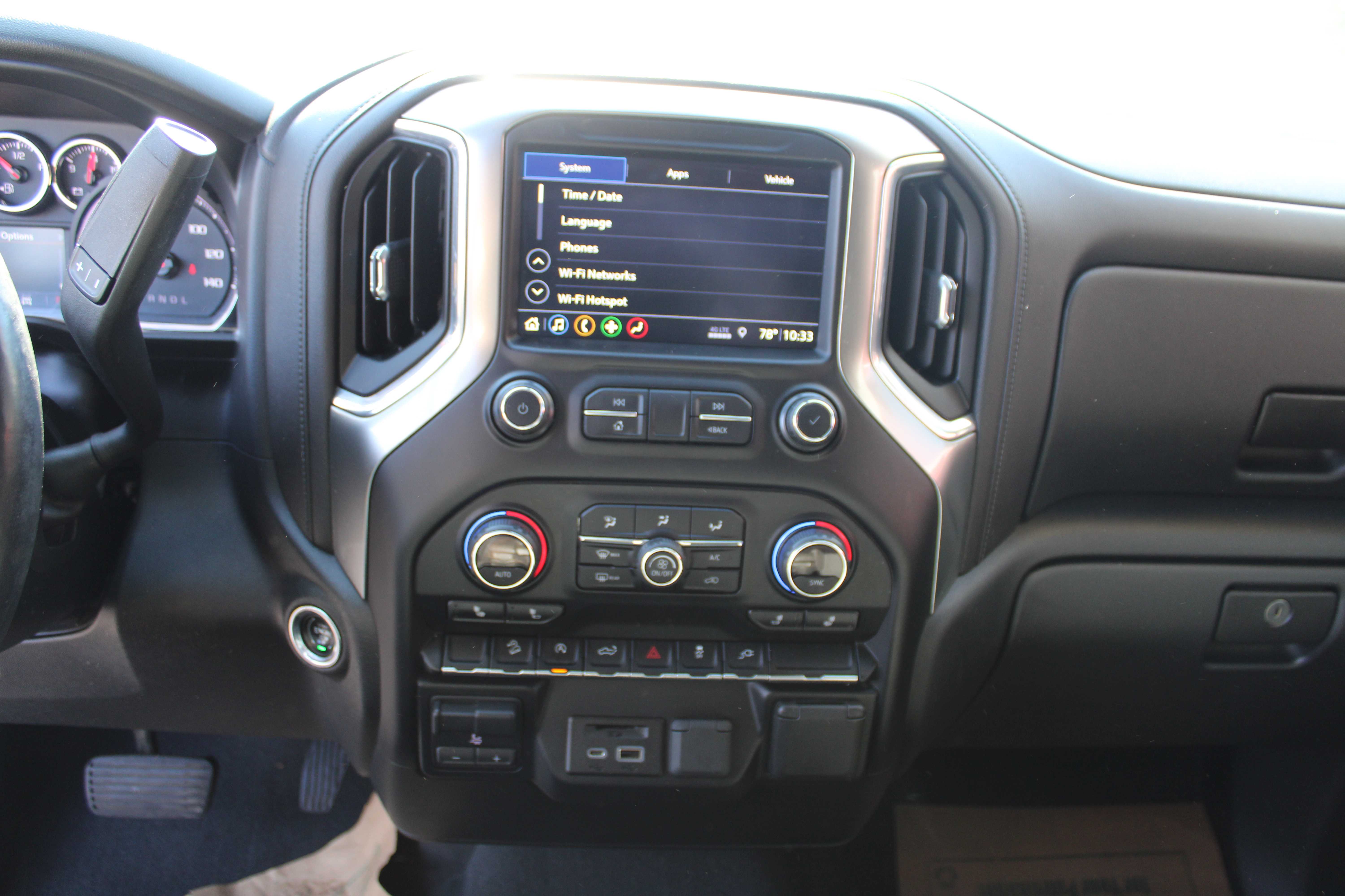 BLACK, 2019 CHEVROLET SILVERADO 1500 DOUBLE CAB Thumnail Image 14