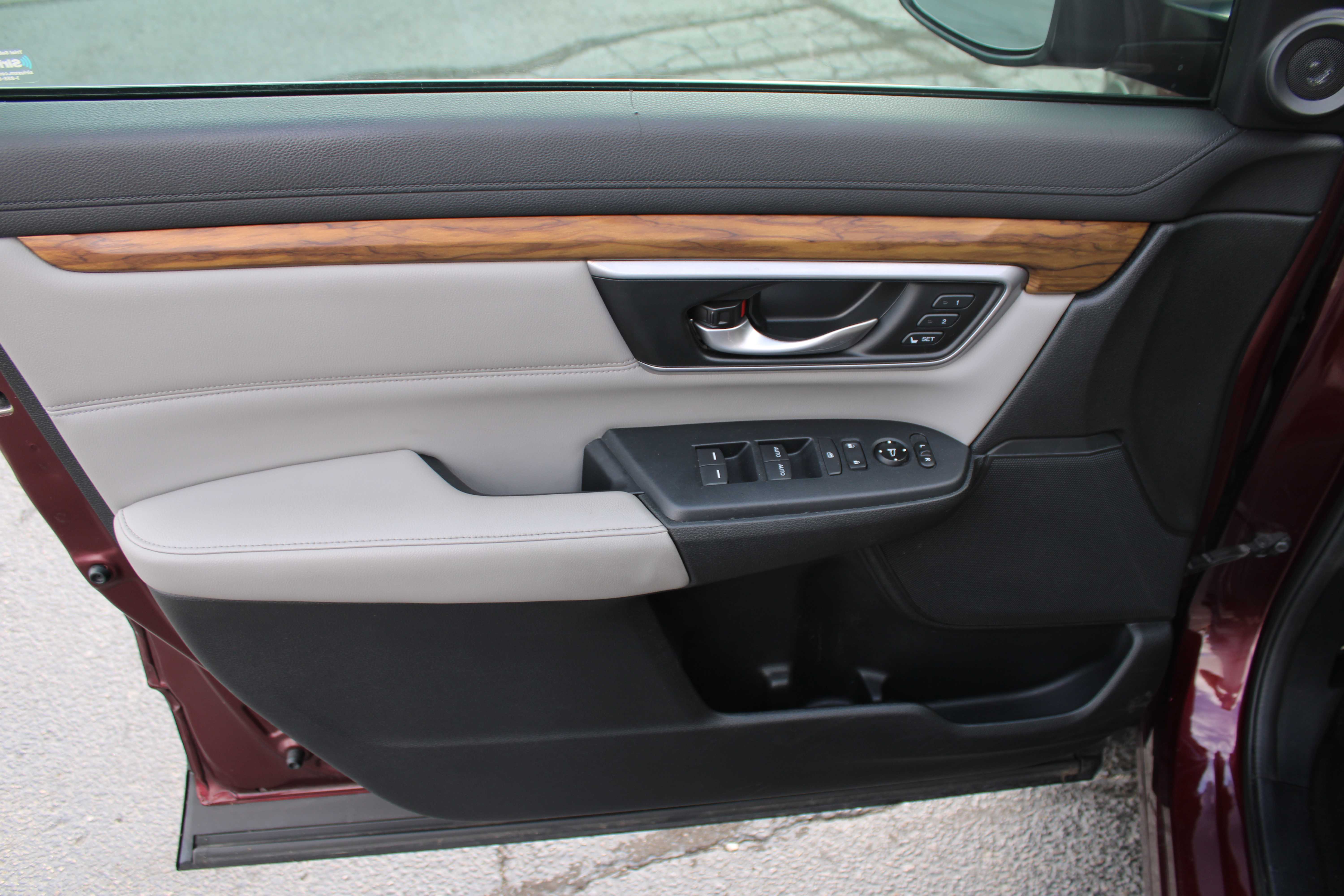 RED, 2017 HONDA CR-V Thumnail Image 9