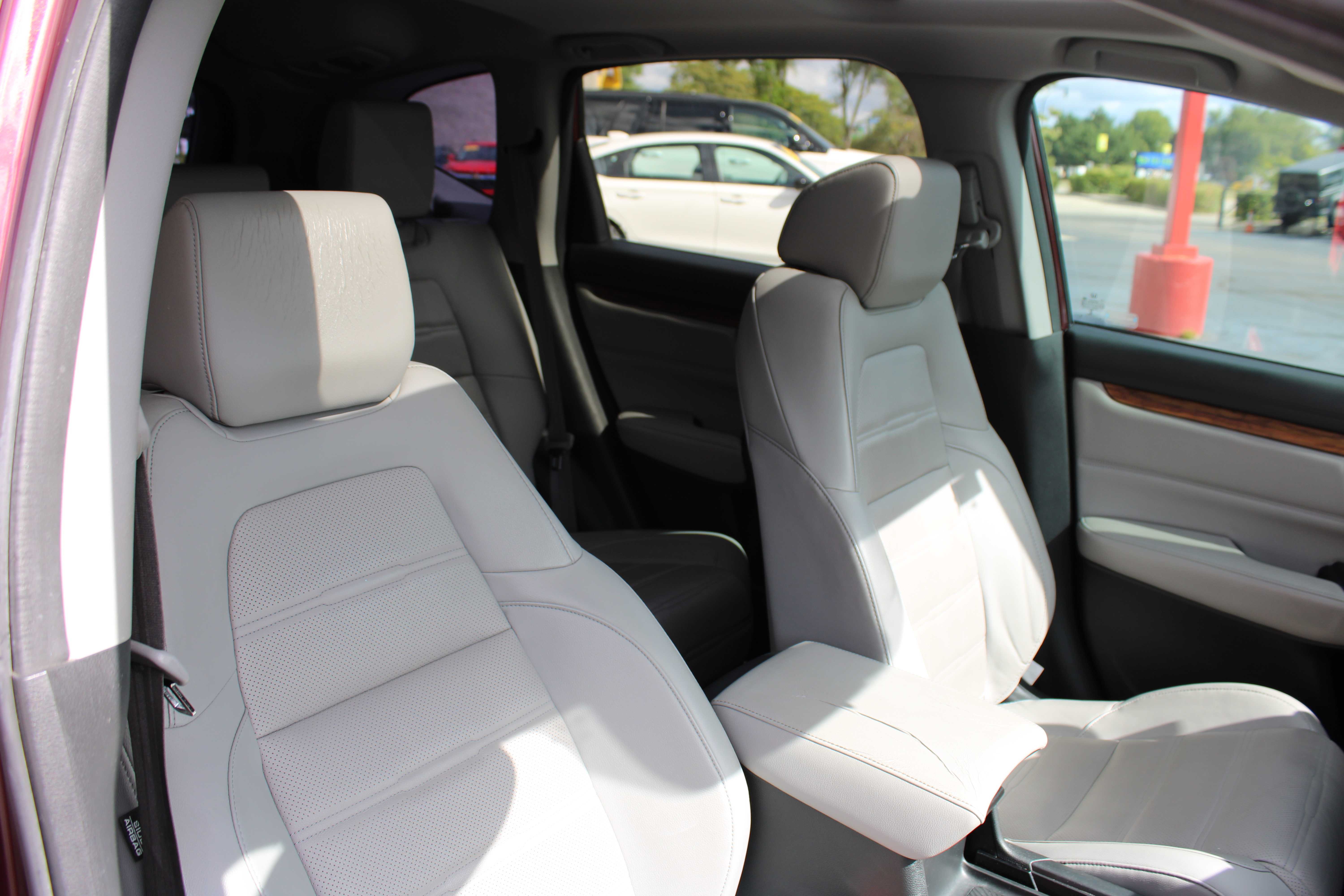 RED, 2017 HONDA CR-V Thumnail Image 27