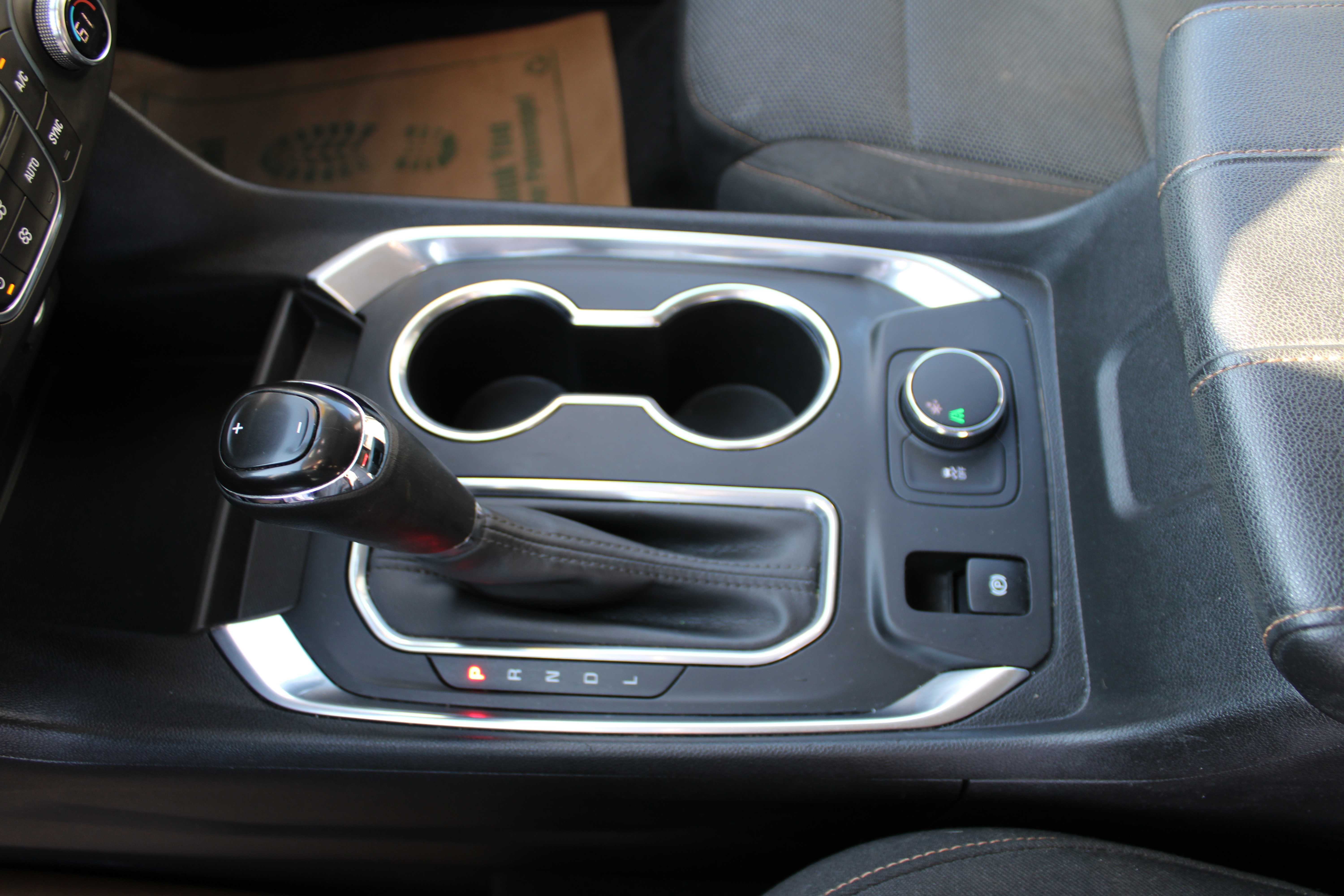 GREY, 2020 CHEVROLET TRAVERSE Thumnail Image 13