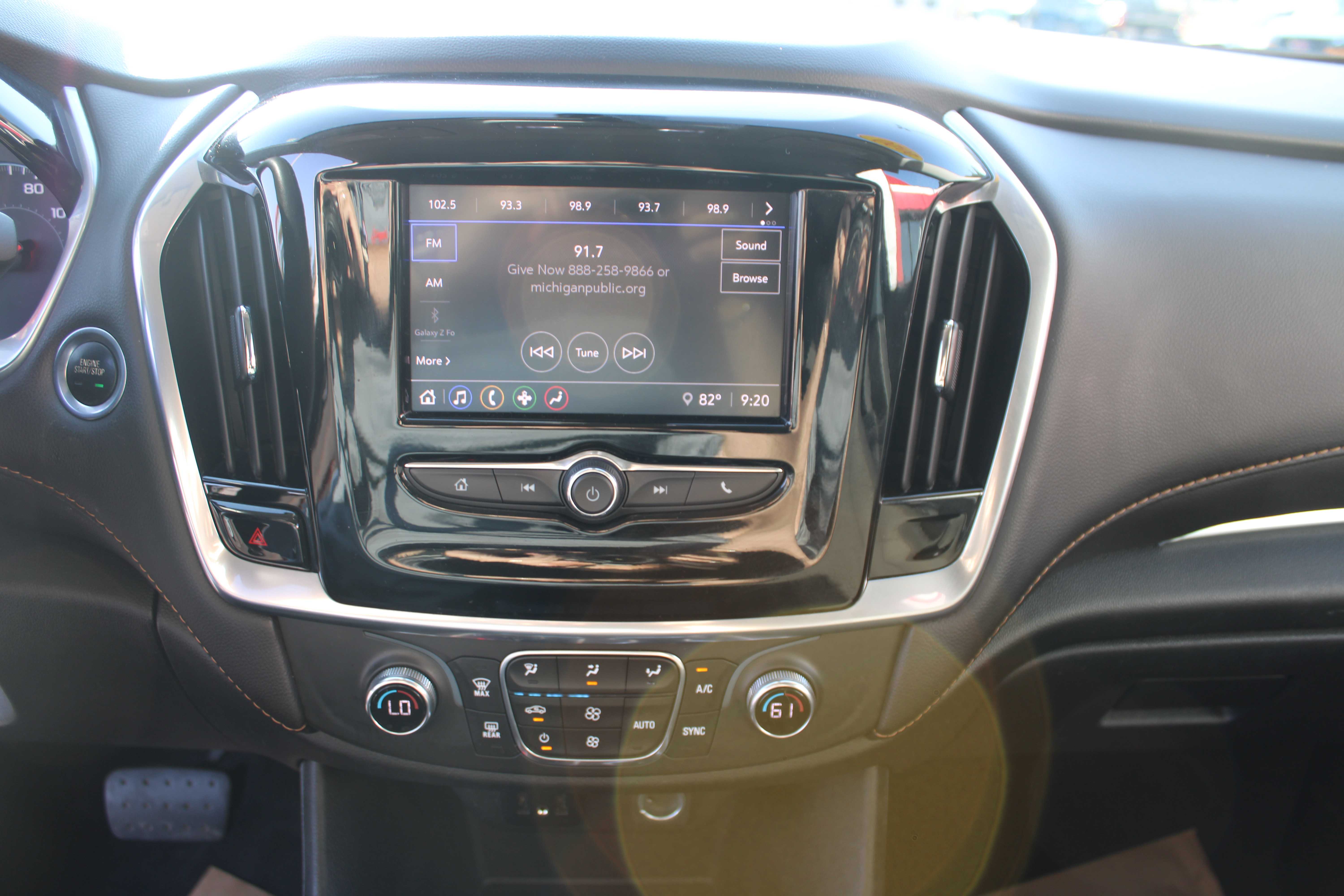 GREY, 2020 CHEVROLET TRAVERSE Thumnail Image 15